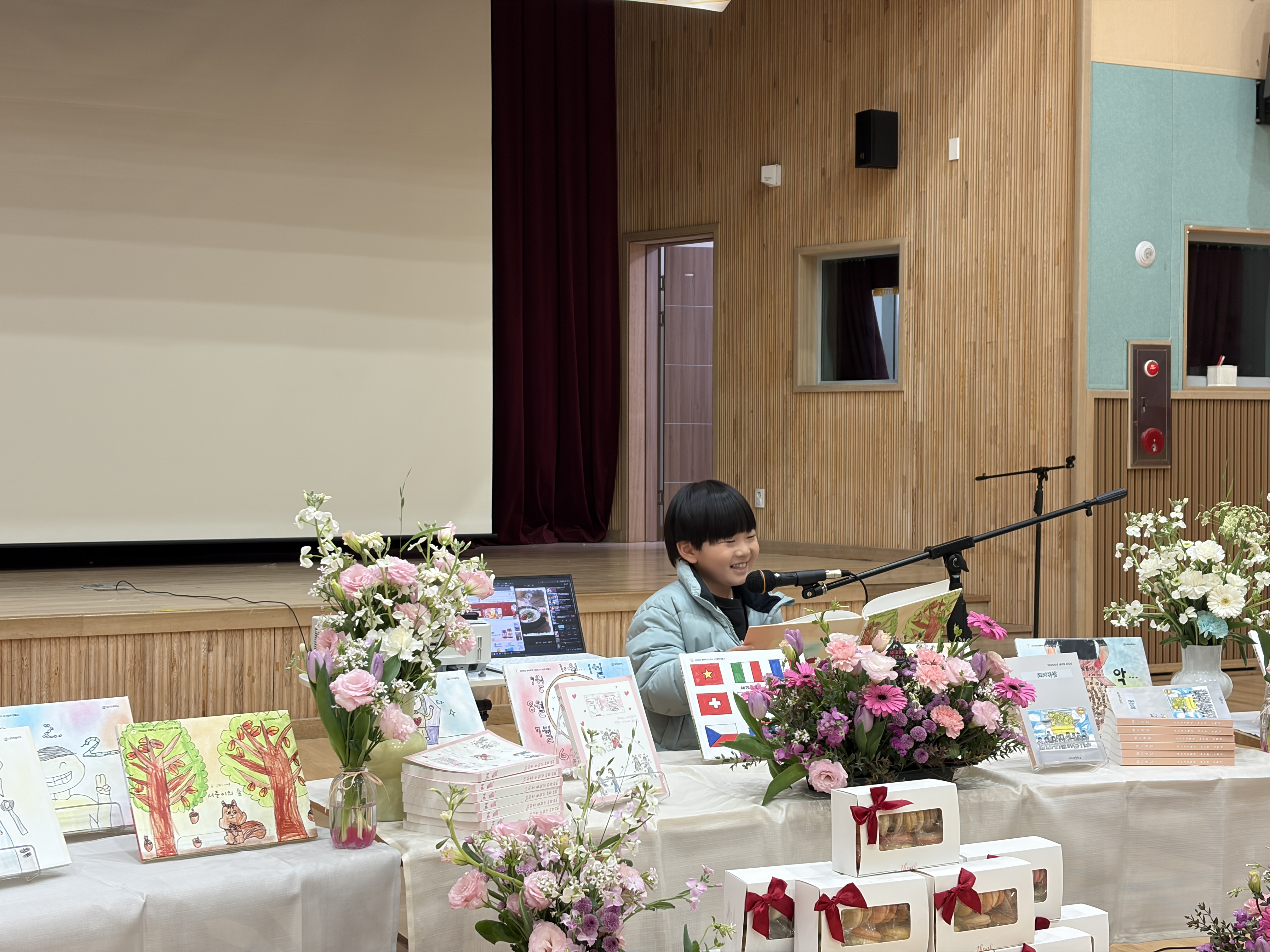 창녕 대지초 전교생 11번째 출판기념회 가져 - 관련이미지3