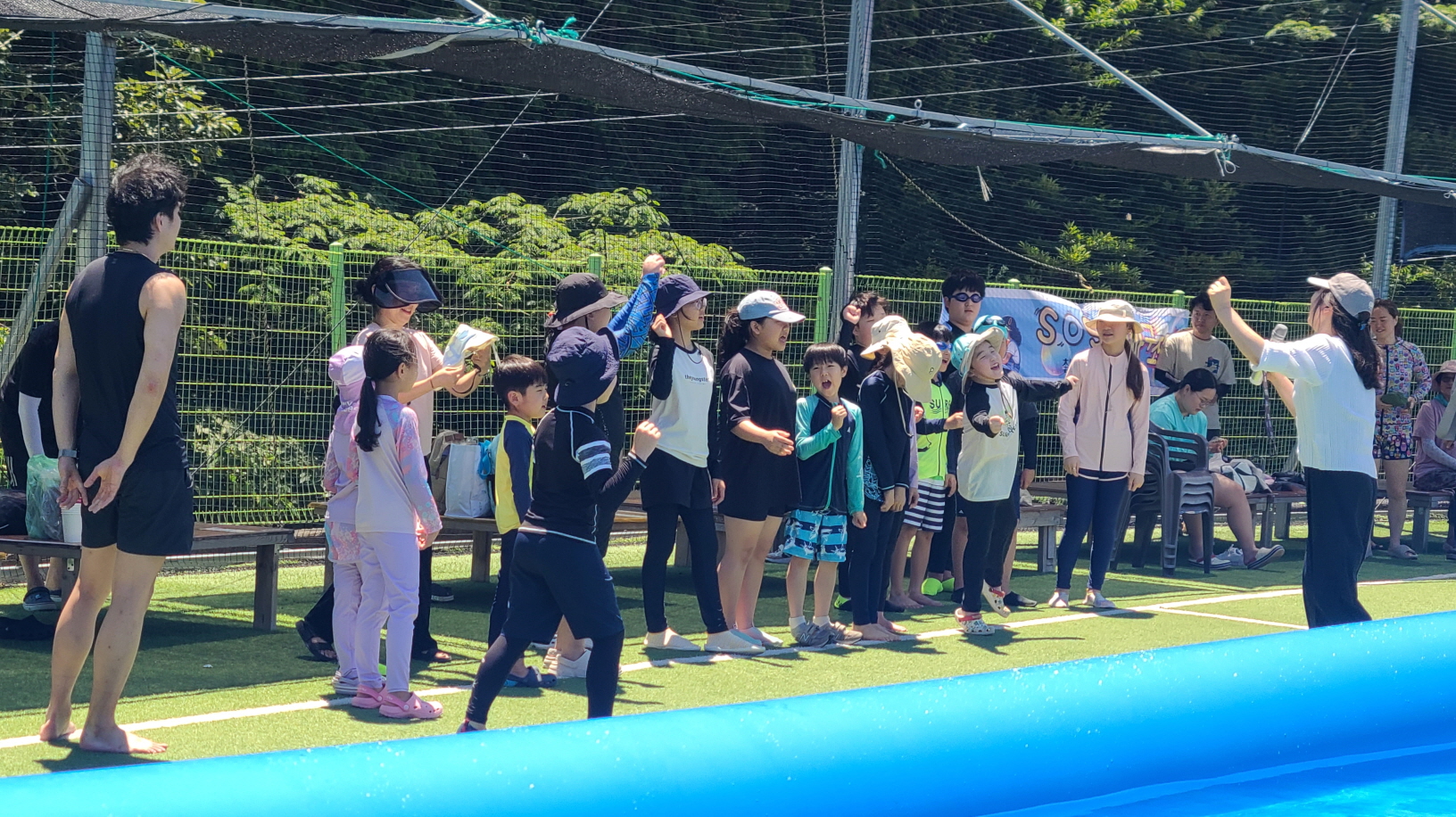 칠천초등학교,칠천 교육공동체와 함께하는 물놀이 한마당 - 관련이미지1