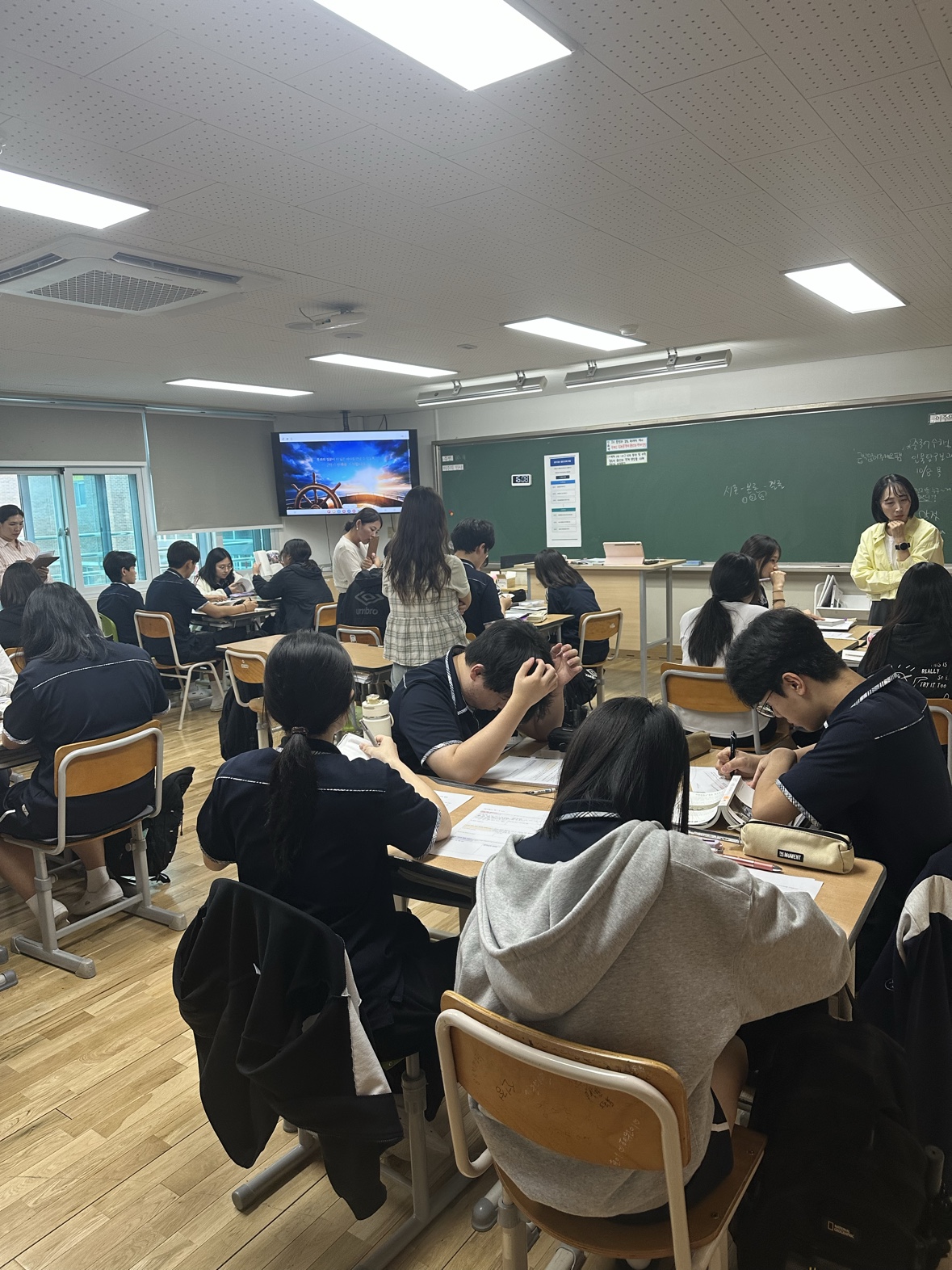경남교육청, ‘깊이 읽는 독서수업’ 모델 교실에서 검증하고 완성도 높인다 - 관련이미지2