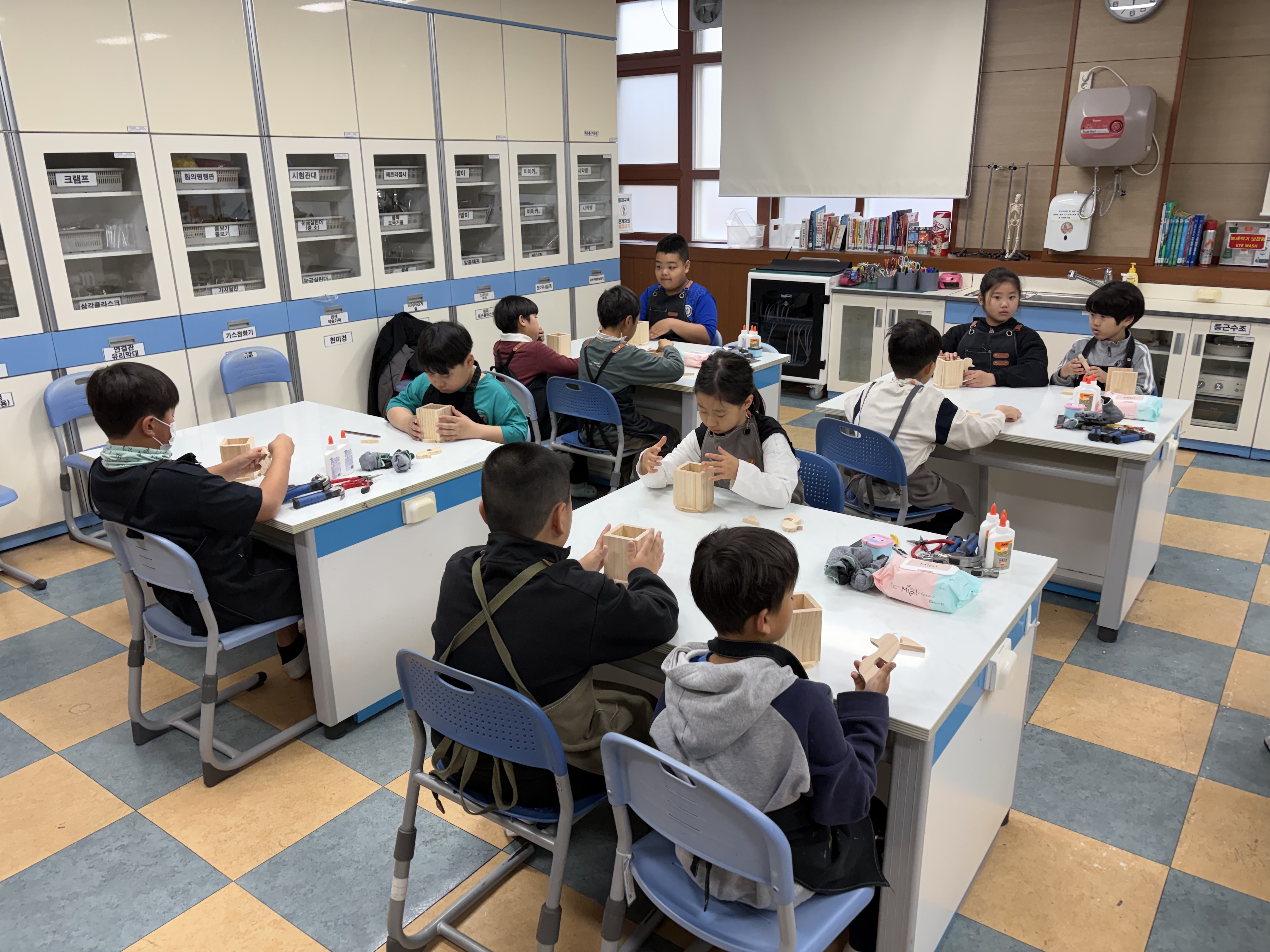 삼가초, 카멜레온 목공 체험으로 창의력·협동심 쑥쑥 - 관련이미지2