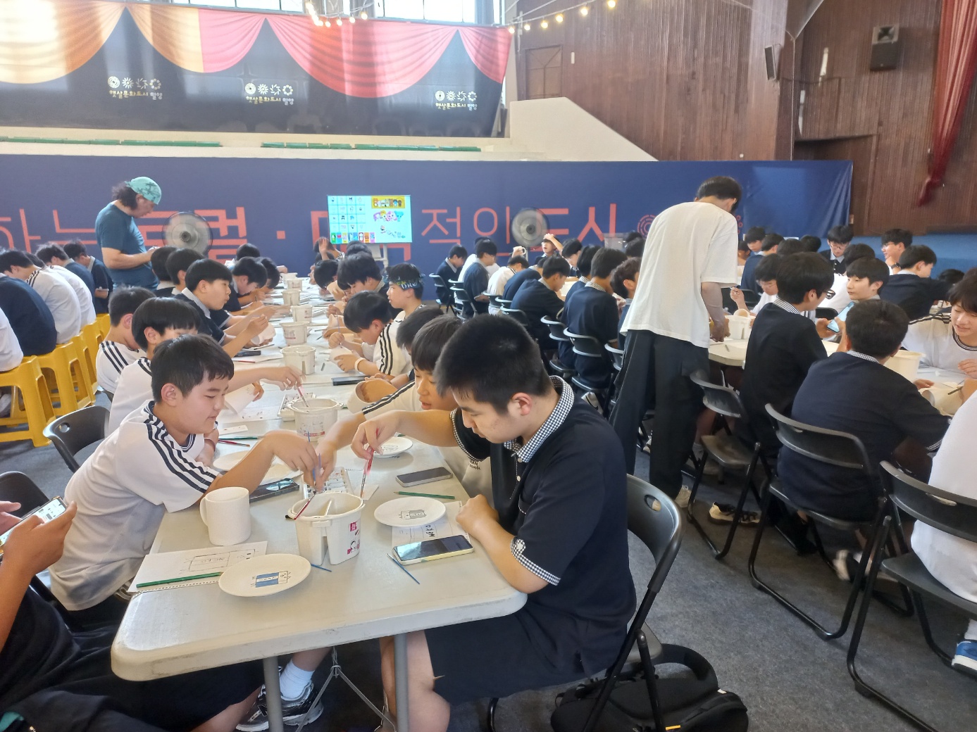 함안중, 미래를 만나는 체험의 장, 꿈과 가능성을 키우다! - 관련이미지2