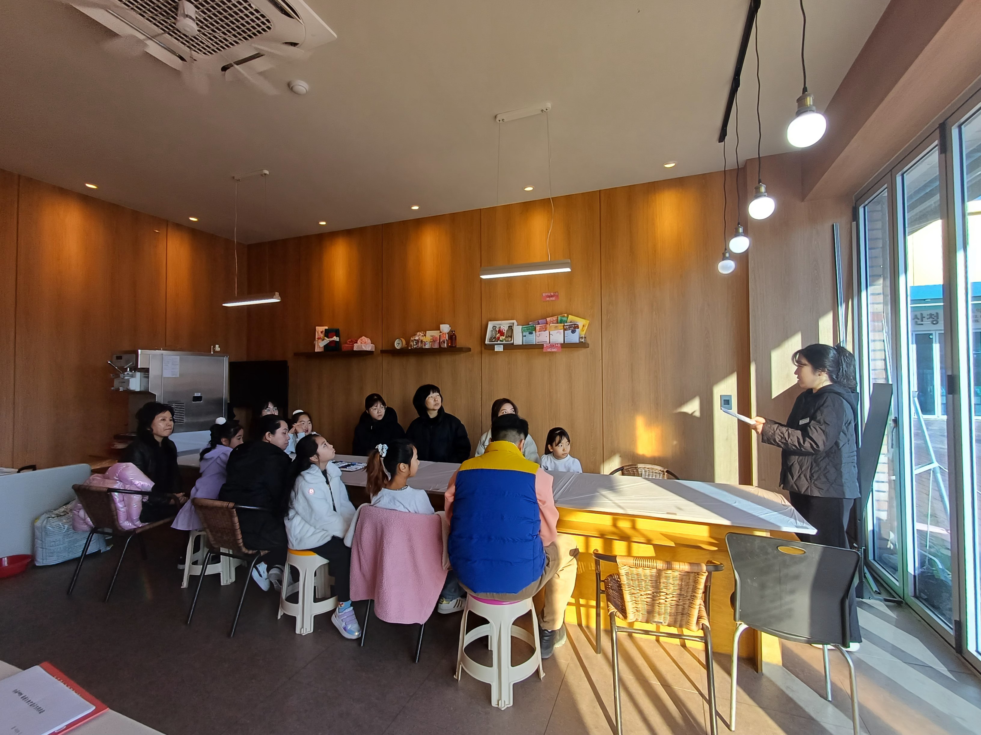 산청 위(wee)센터 가족소통증진  프로그램 운영 - 관련이미지2