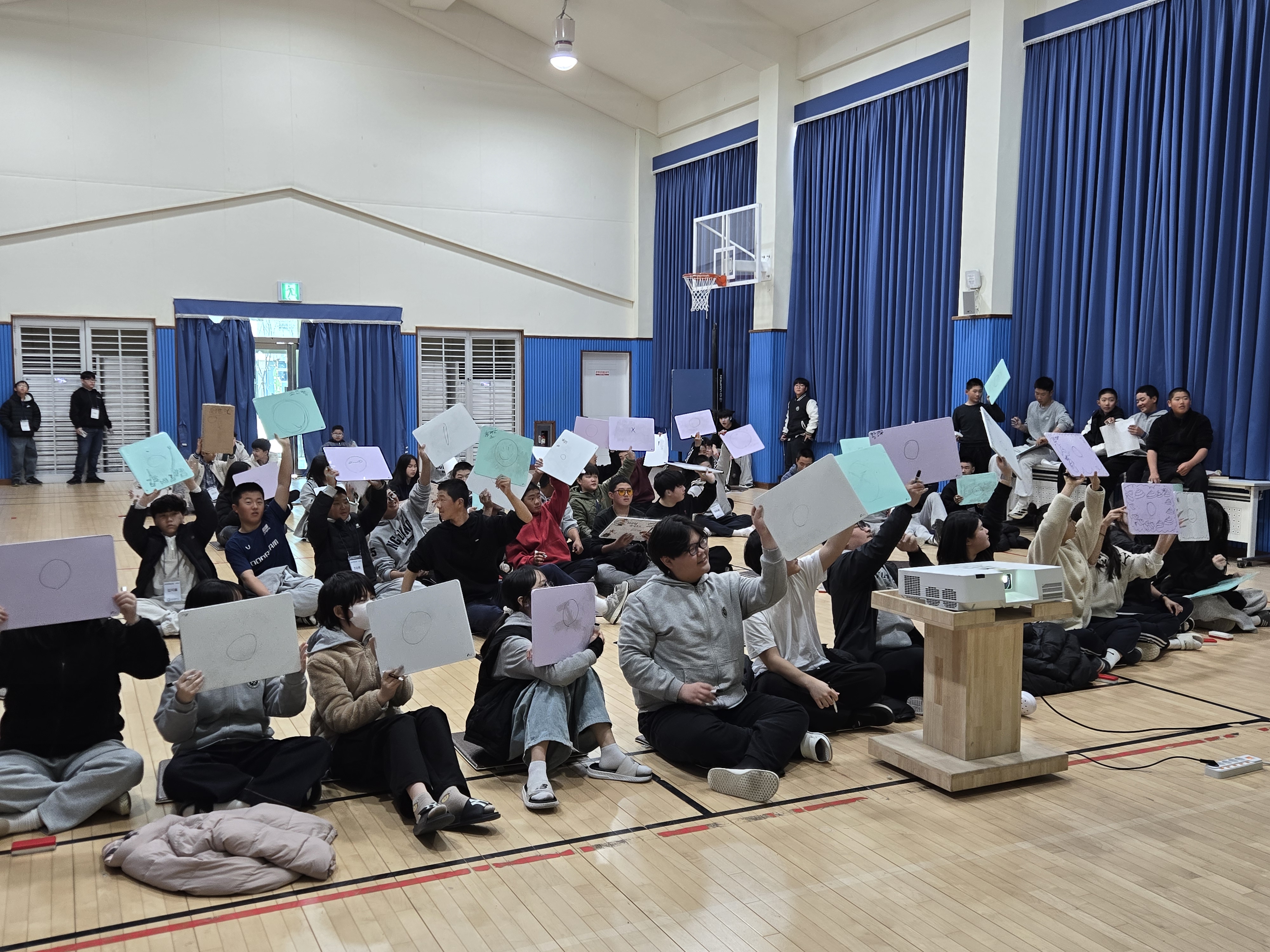 함성중학교, '설렘가득, 적응 완료!' 2026 신입생 적응 프로젝트 - 관련이미지2