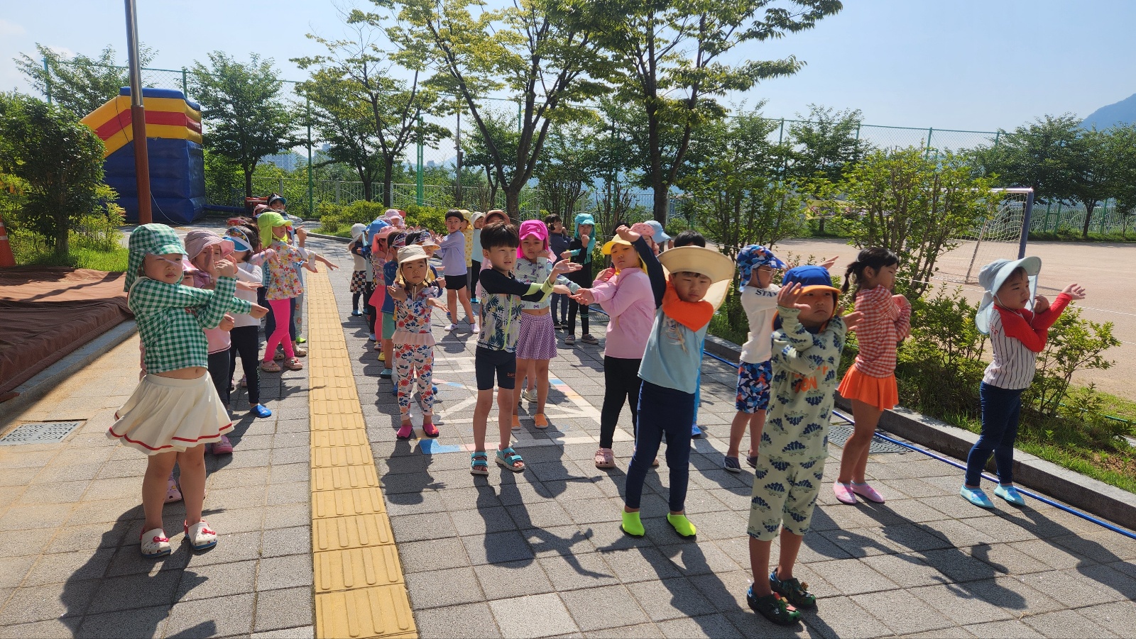 감계초등학교병설유치원, 신나는 워터파크 개장 - 관련이미지1