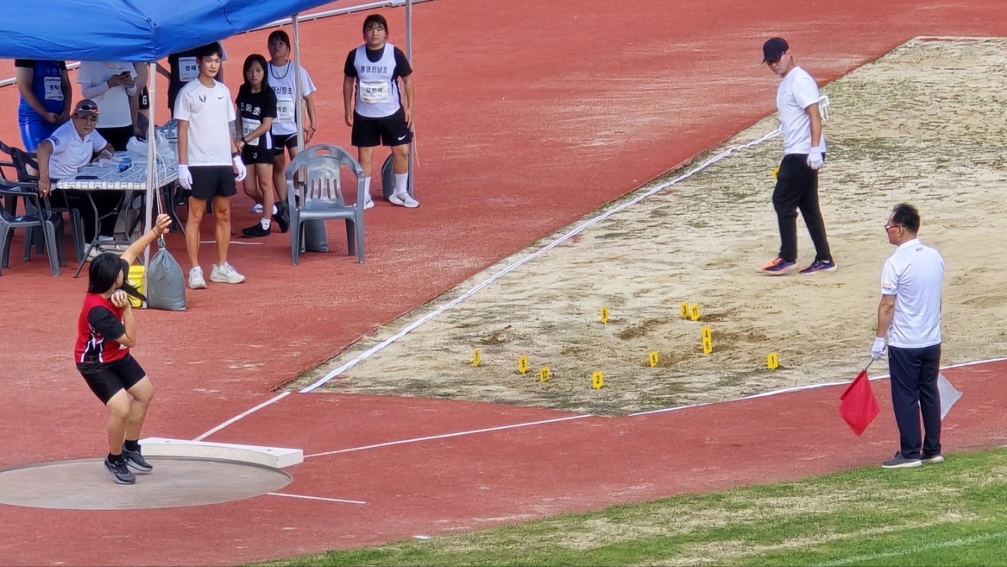 창동초등학교, 경남 교육감배 학교 스포츠클럽 육상대회 남초부 우승·여초부 3위 쾌거 - 관련이미지3