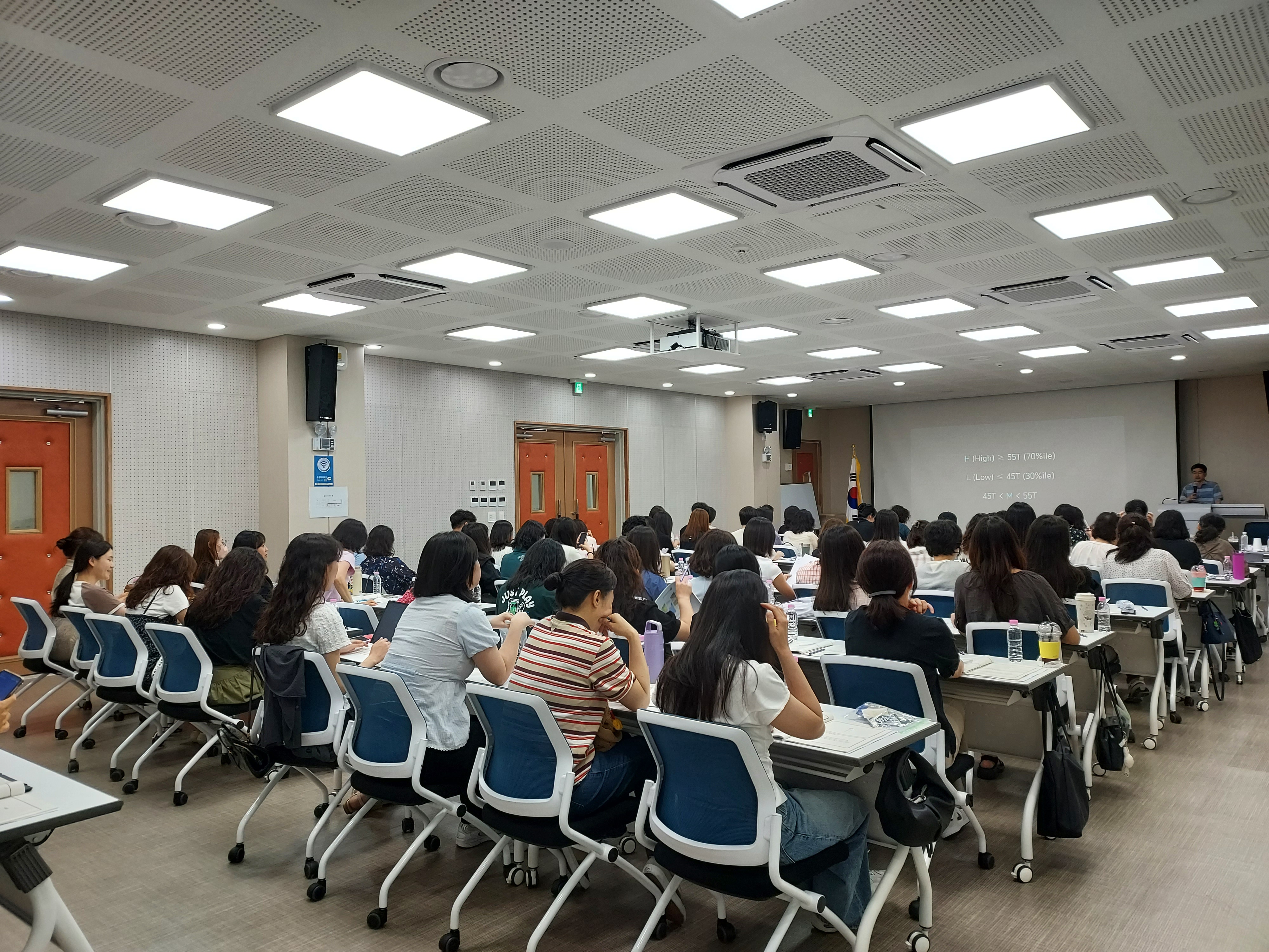김해교육지원청, 쉼과 회복의 교원 치유 연수 개최 - 관련이미지1