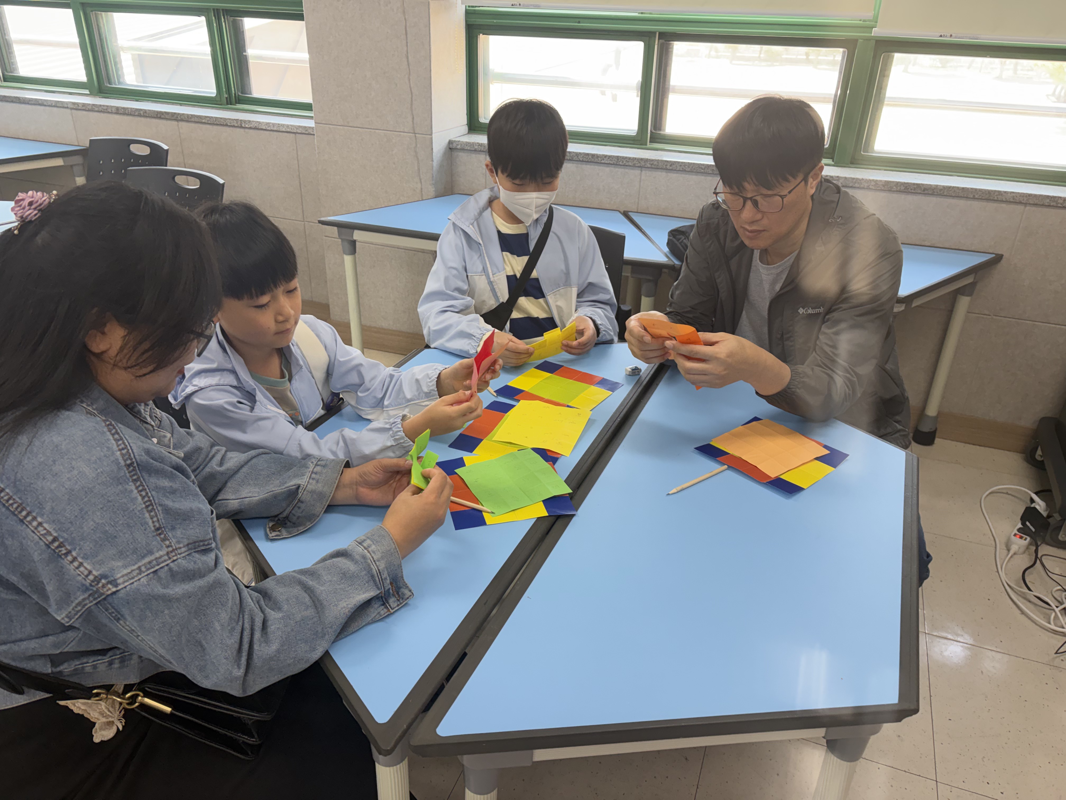 “수학으로 소통해요” 경남수학문화관, 다문화가정과 함께하는 특별한 동행 - 관련이미지2