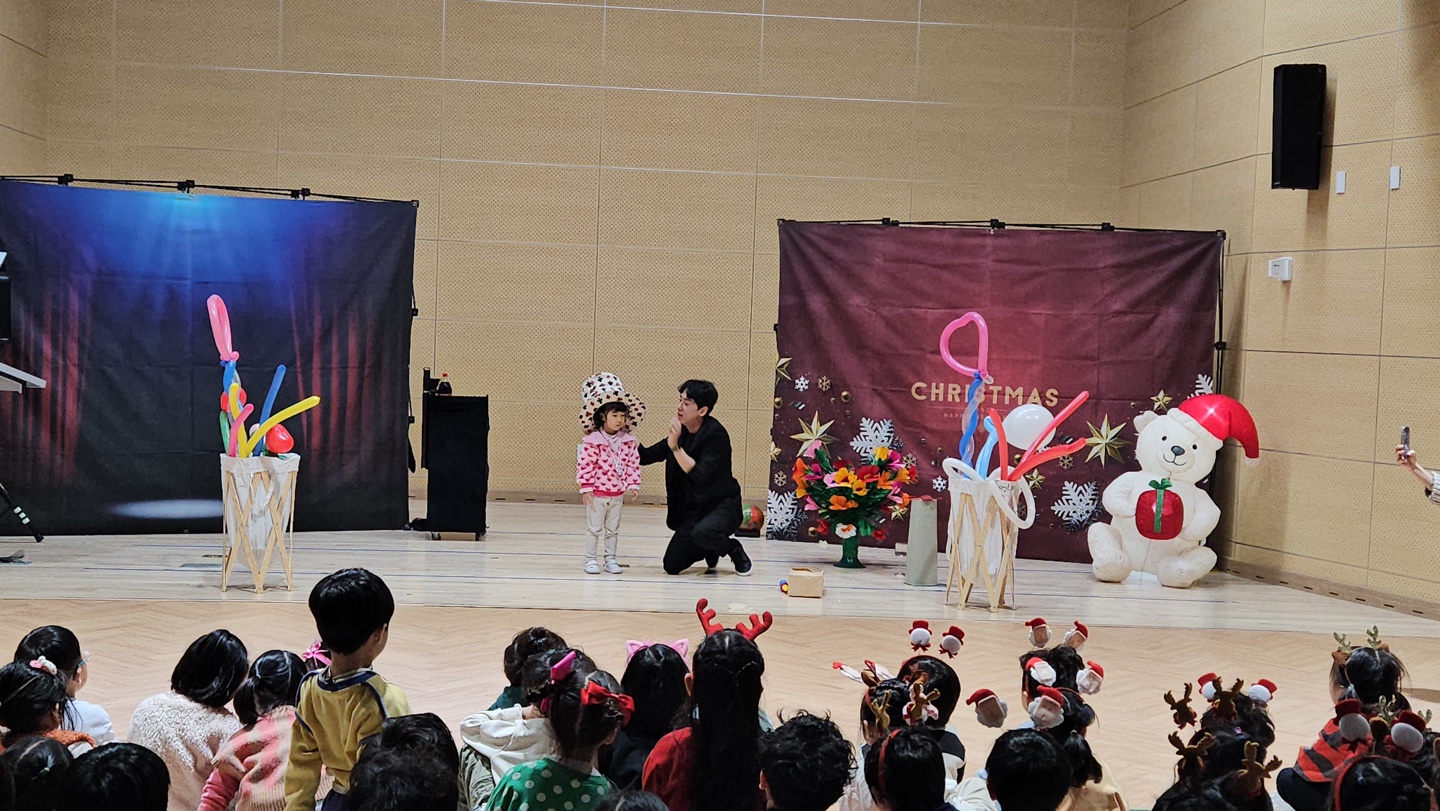 햇살가득유치원, 「미리 온 크리스마스」행사 실시 - 관련이미지2