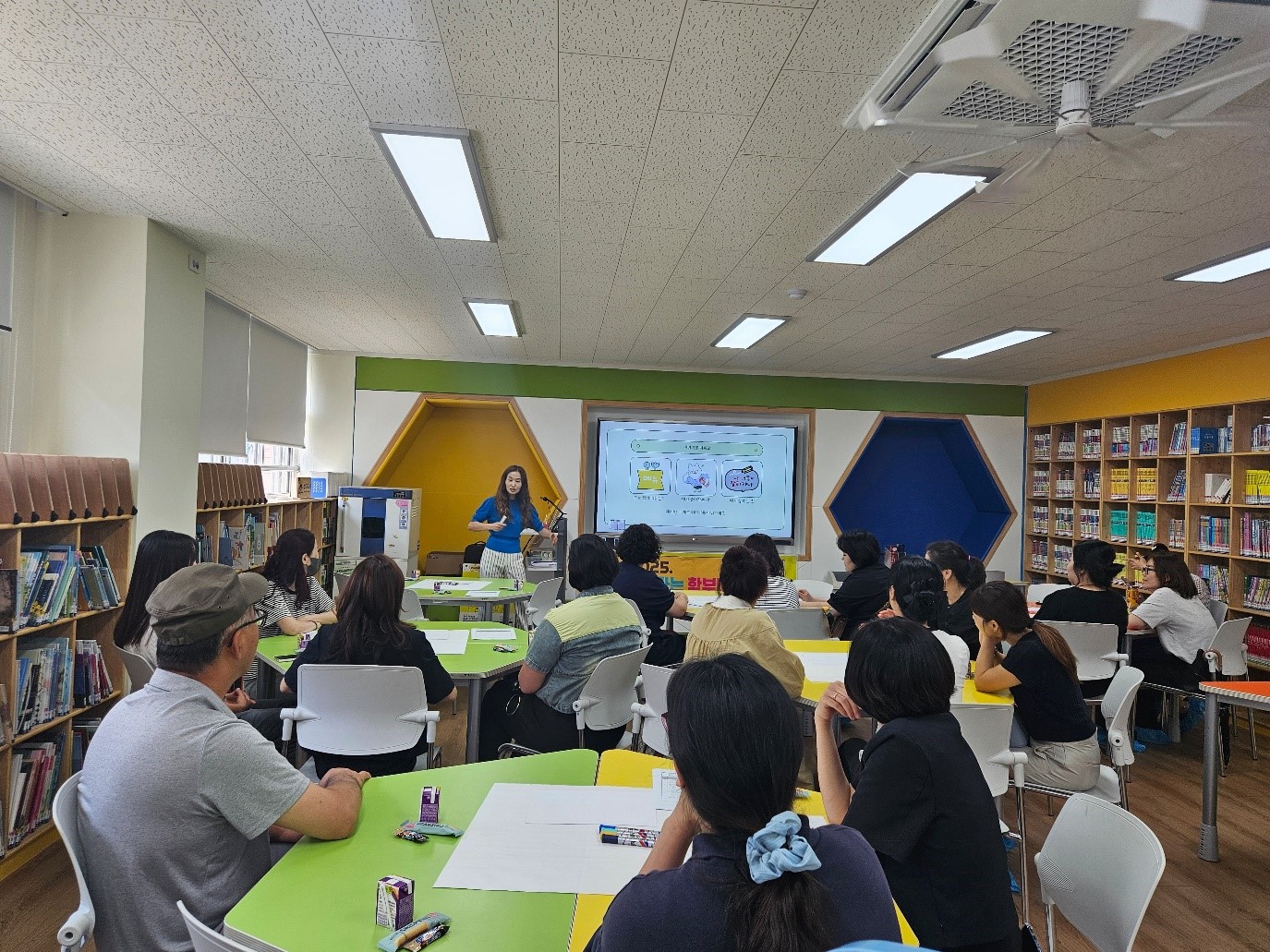 김해삼성초, ‘성교육’을 주제로 학부모교실 열다 - 관련이미지1