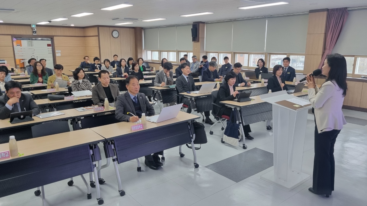 청렴의 연결고리, 소통과 공감으로! - 관련이미지2