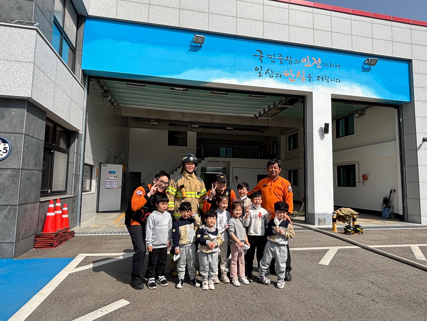 백전초, 유-초 이음활동 '고마워-여기-지금-우리' - 관련이미지3