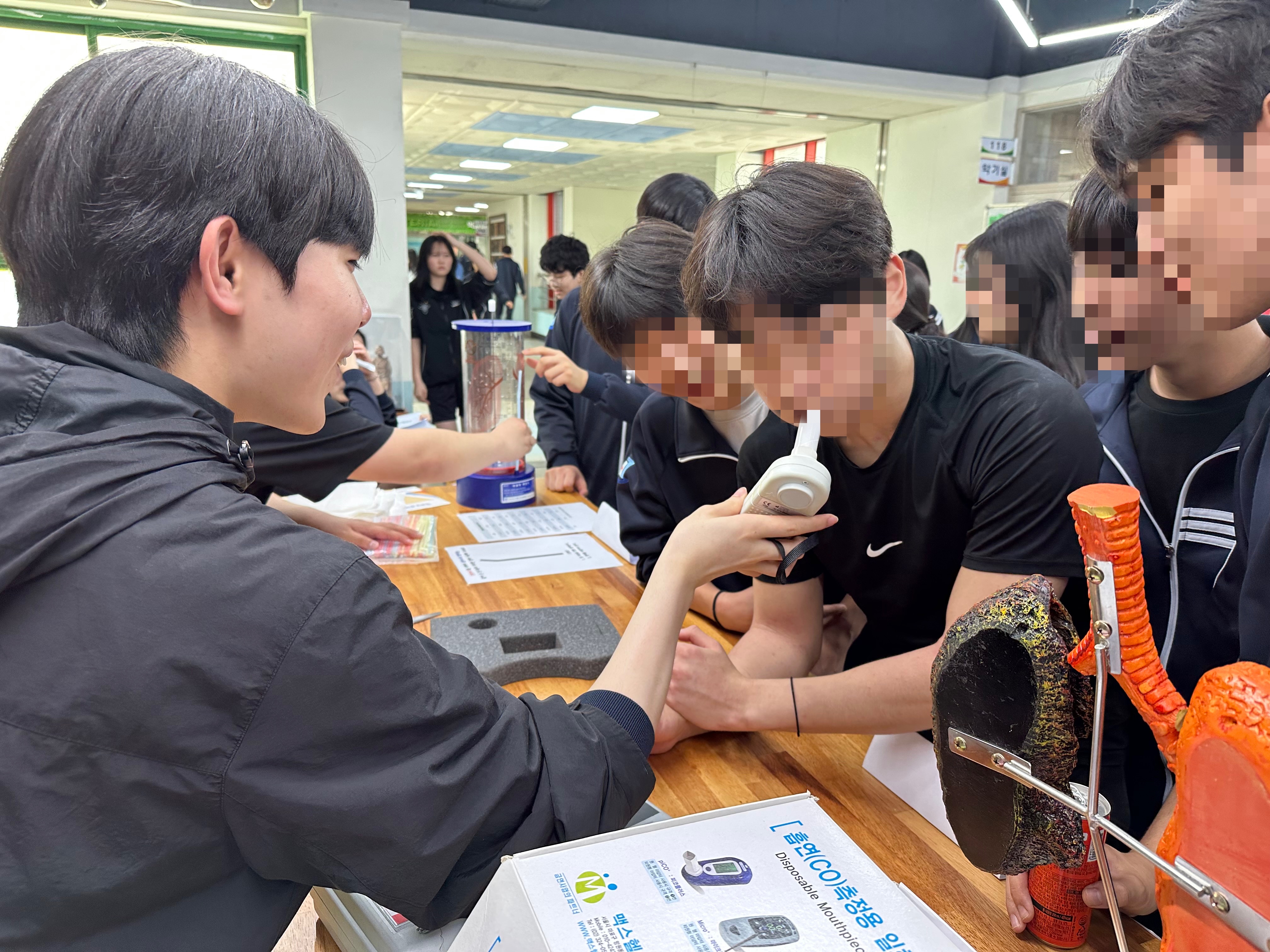 창원명곡고, 학생 주도 ‘노담(No-Smoking) 캠페인’으로 건강한 등굣길 연다 - 관련이미지2