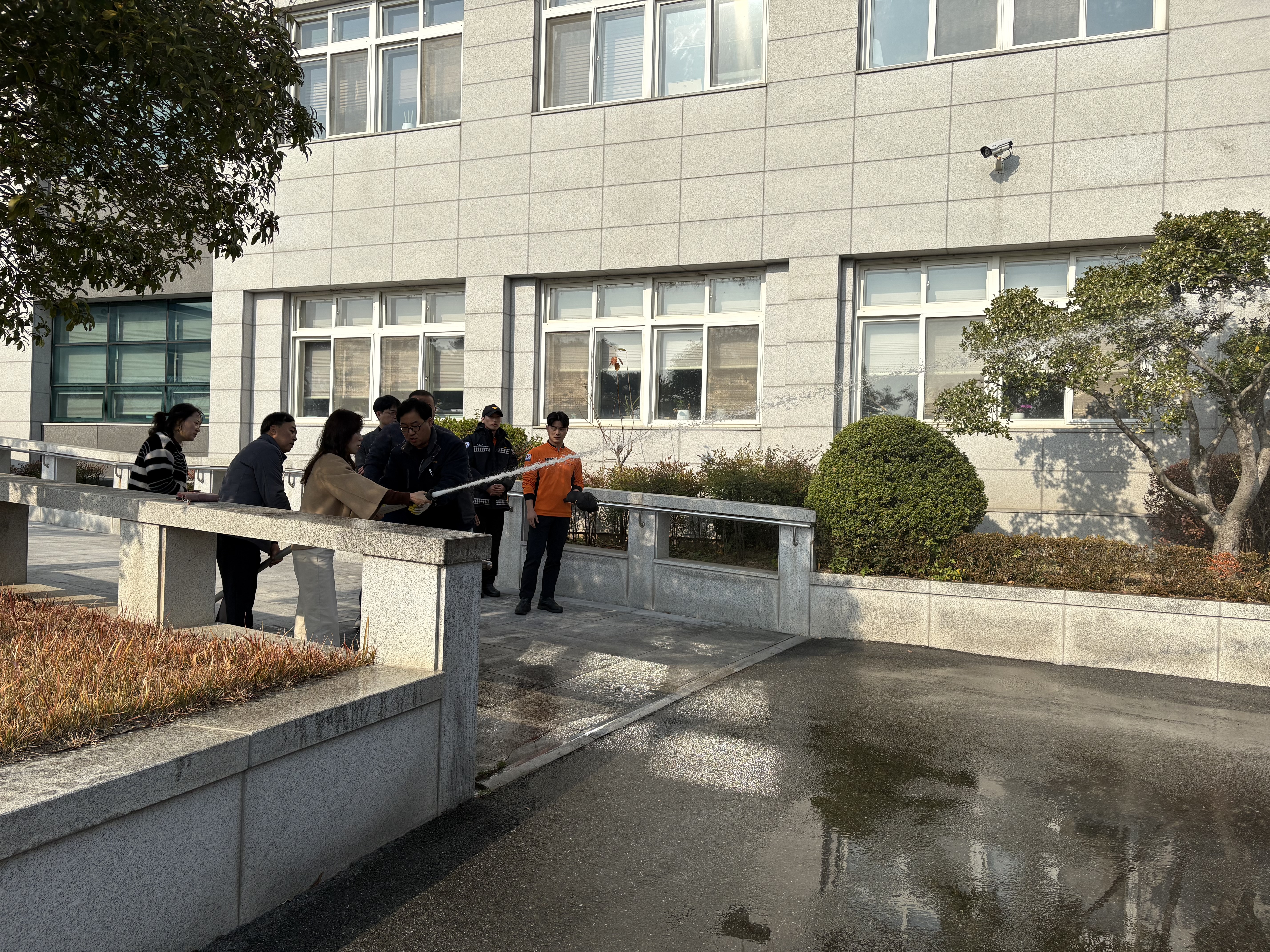 밀양교육지원청, 합동소방훈련 실시 - 관련이미지2