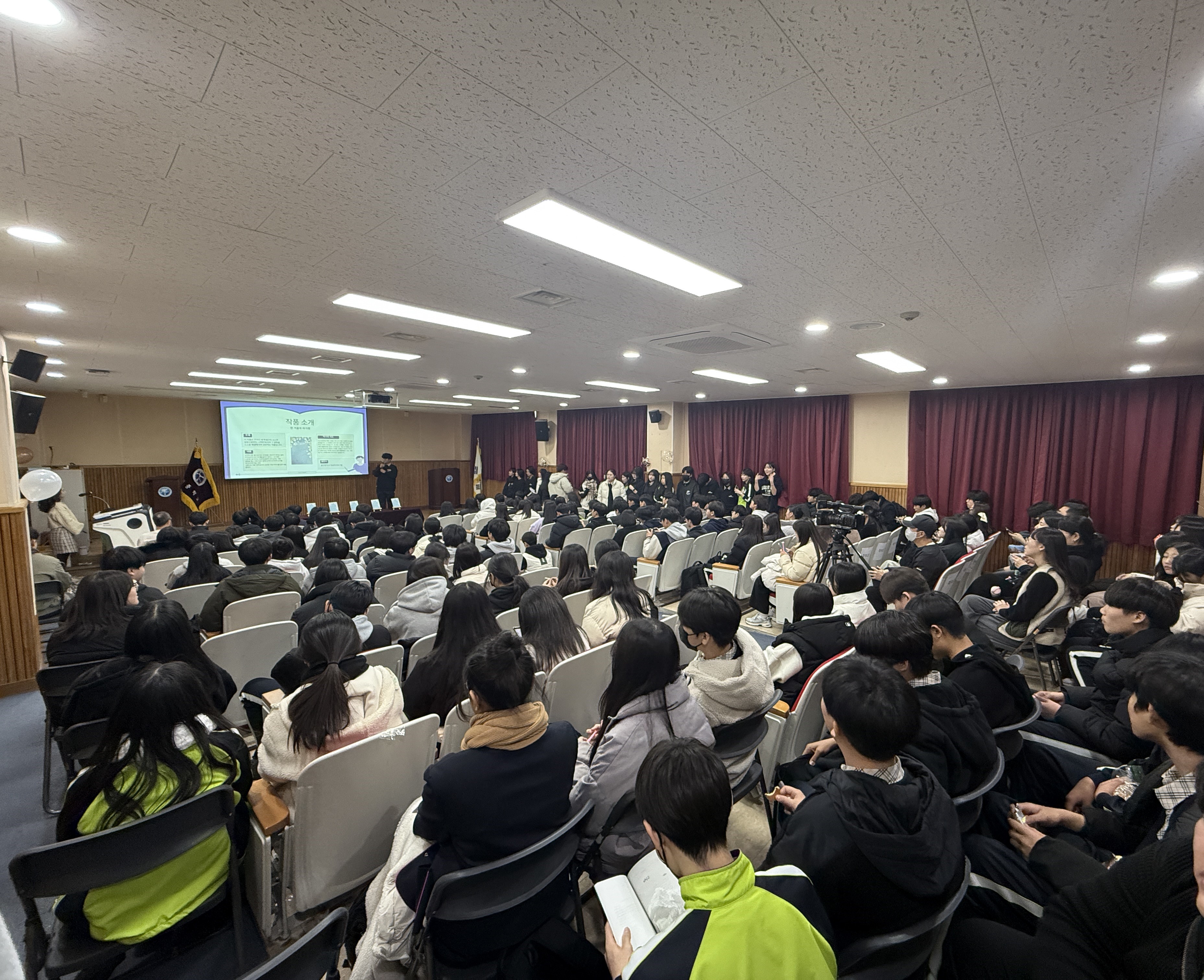 활천중, ‘제 3회 출간 기념 및 활천 영화제’ 행사 - 관련이미지3