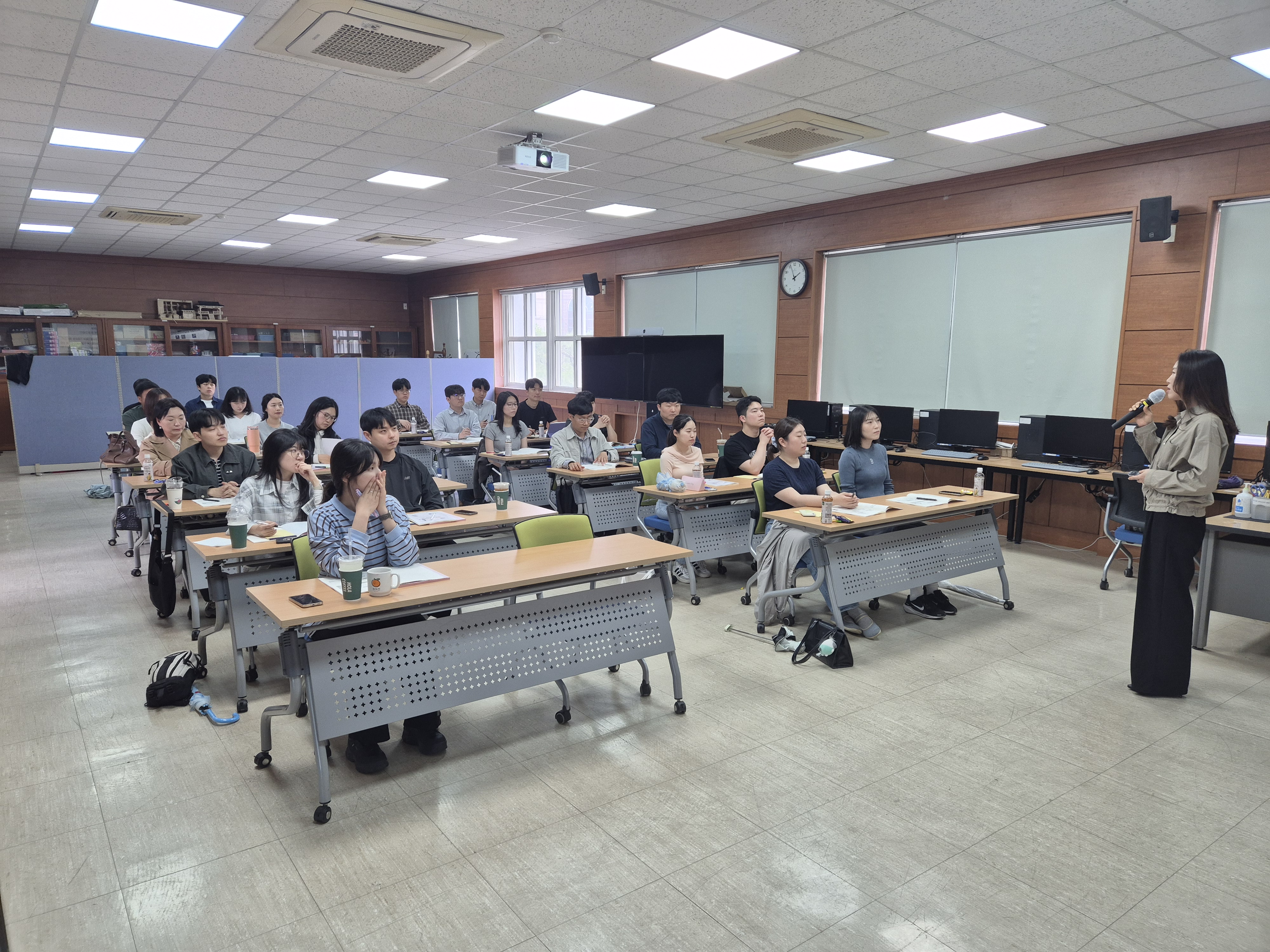 함양교육지원청, ‘관찰을 기록으로, 성장을 미래로’ 중등 교사 연수 개최 - 관련이미지2