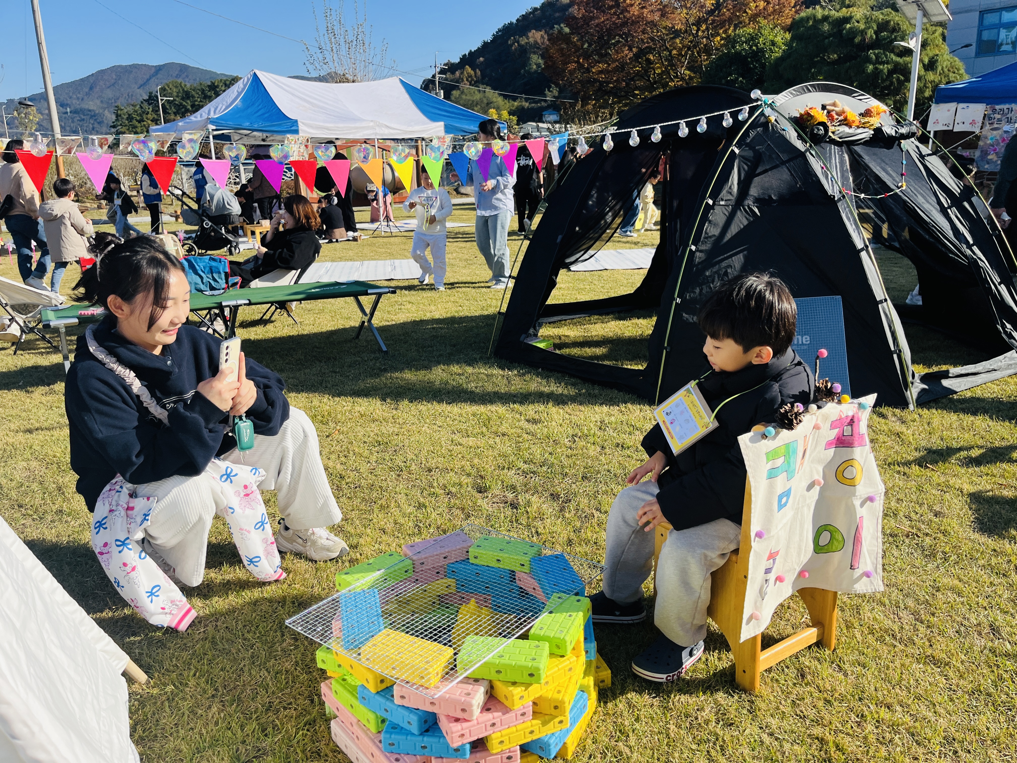 하동유치원, 책놀이로 시작된 수업 나눔의 날 실시 - 관련이미지3
