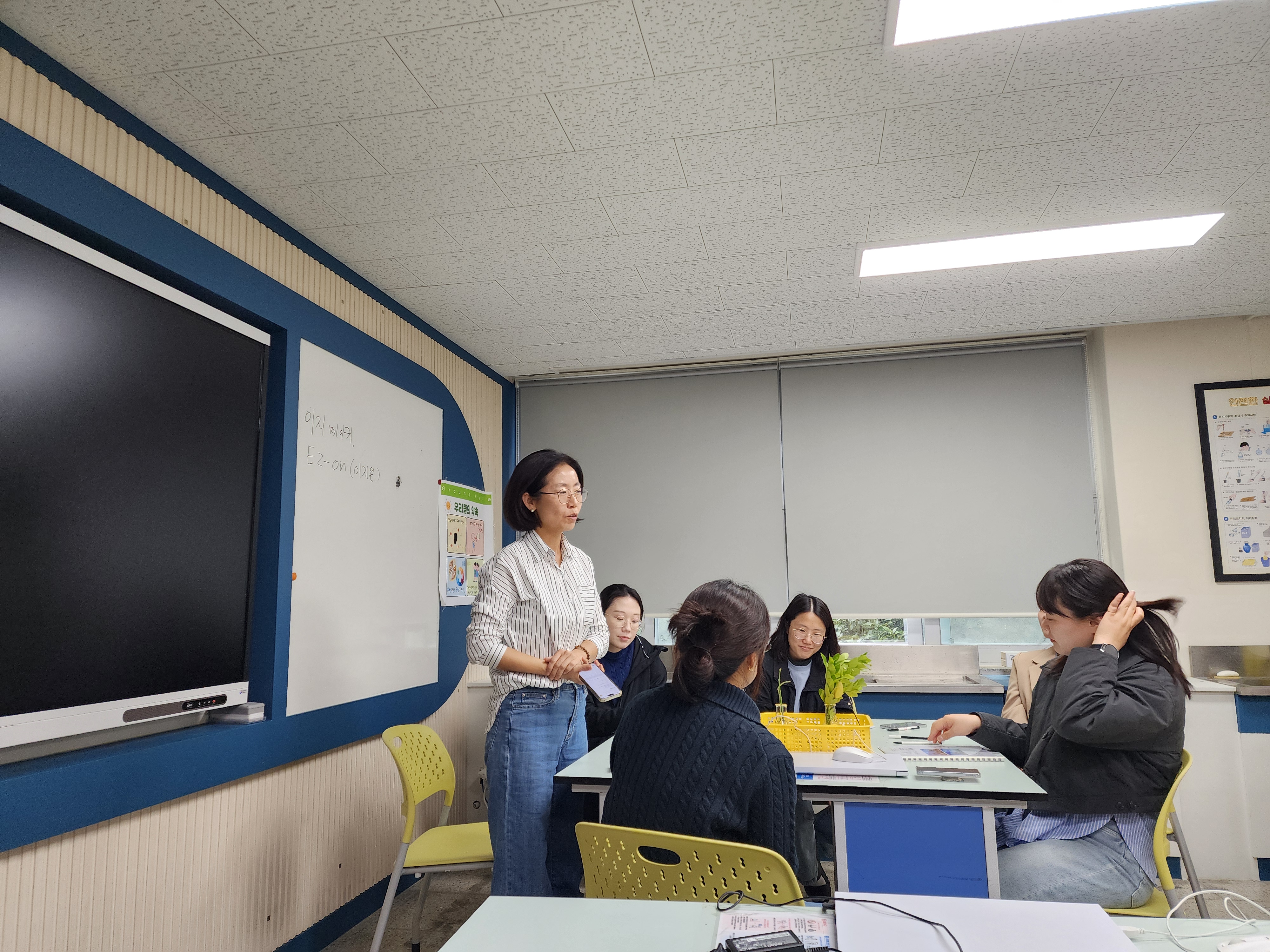 2025년 사파중학교 전체 수업나눔 실시 - 관련이미지3