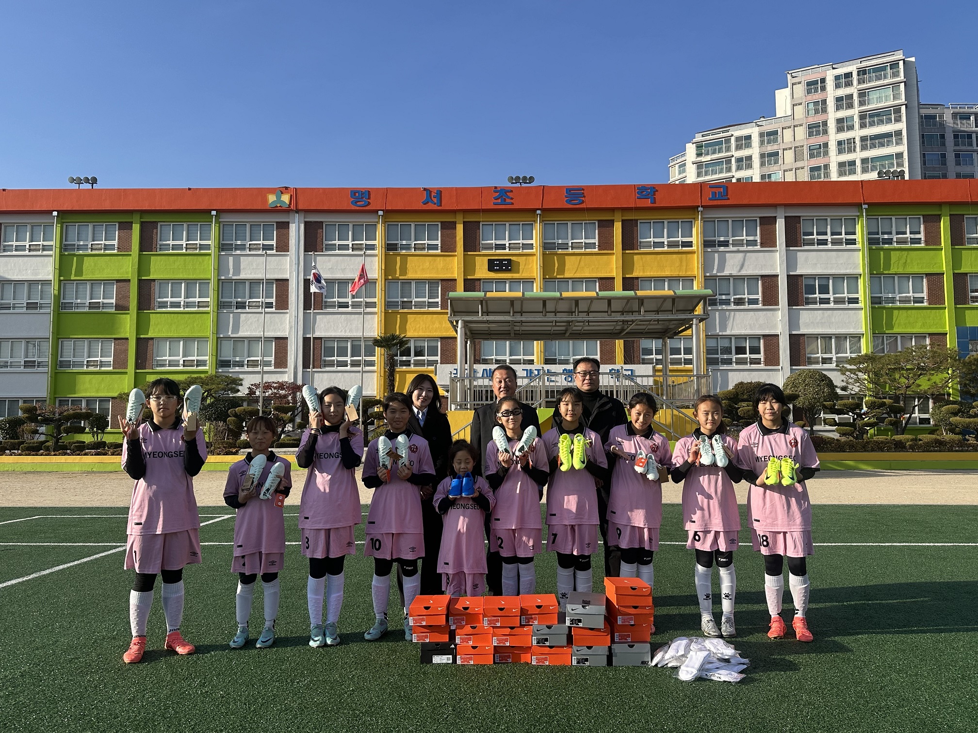 명서초등학교, 코레일유통 후원으로 여자축구부 발전 도모 - 관련이미지4