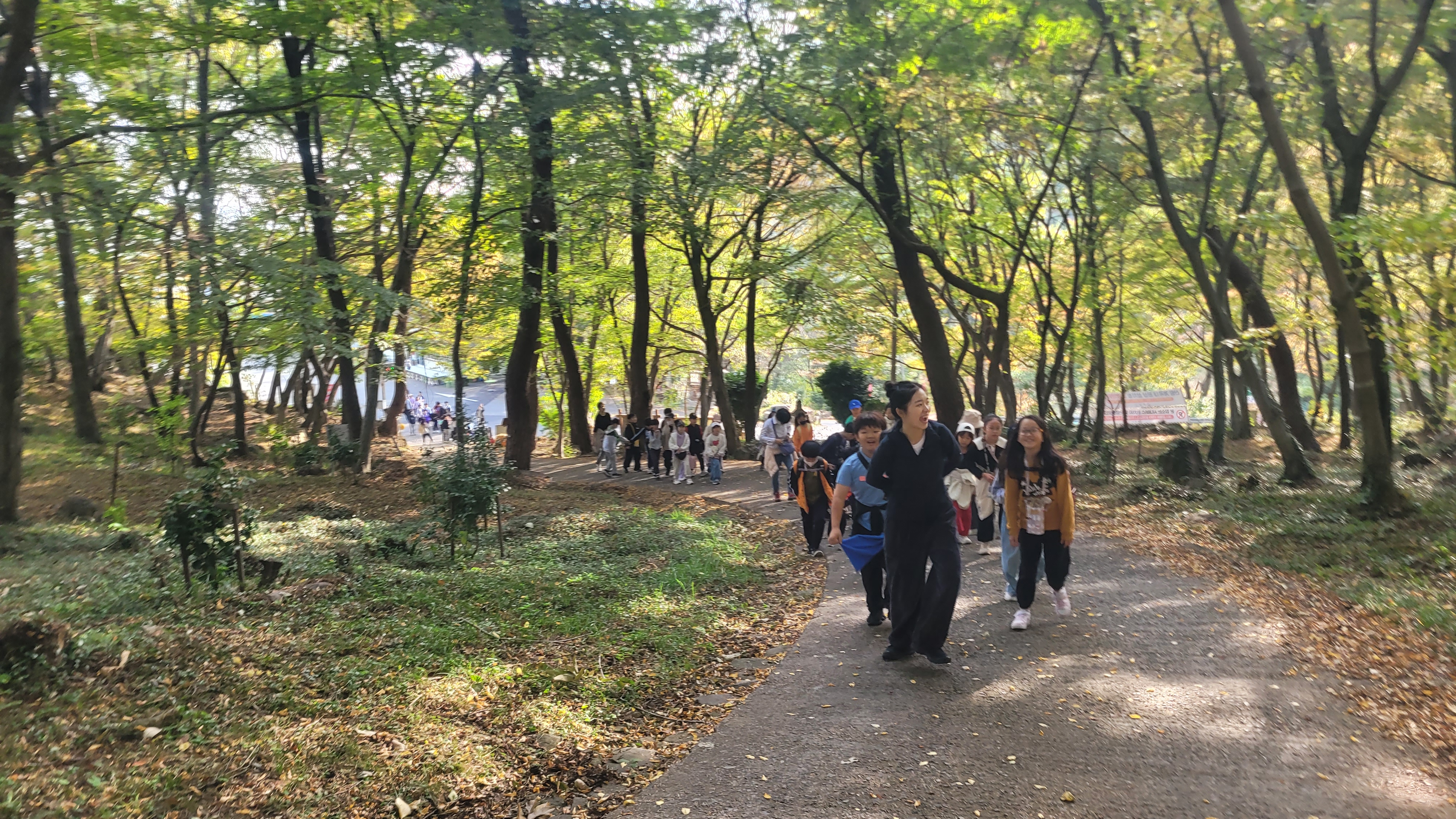 탄소중립 실천으로 하나 된 벽방초, ‘벽방 산행’ - 관련이미지1