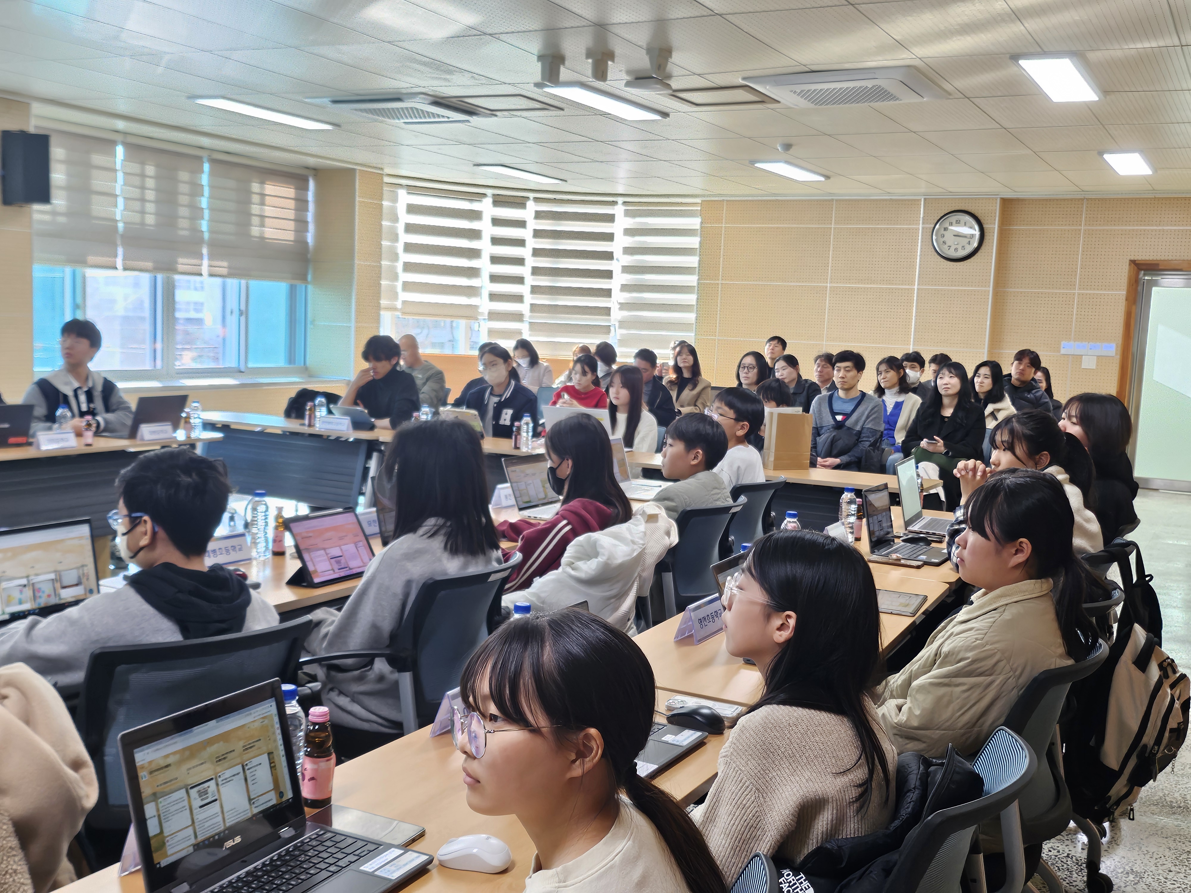 합천교육지원청, 세상을 바꾸는 행동! 합천학생의회 제2차 정례회 개최 - 관련이미지2