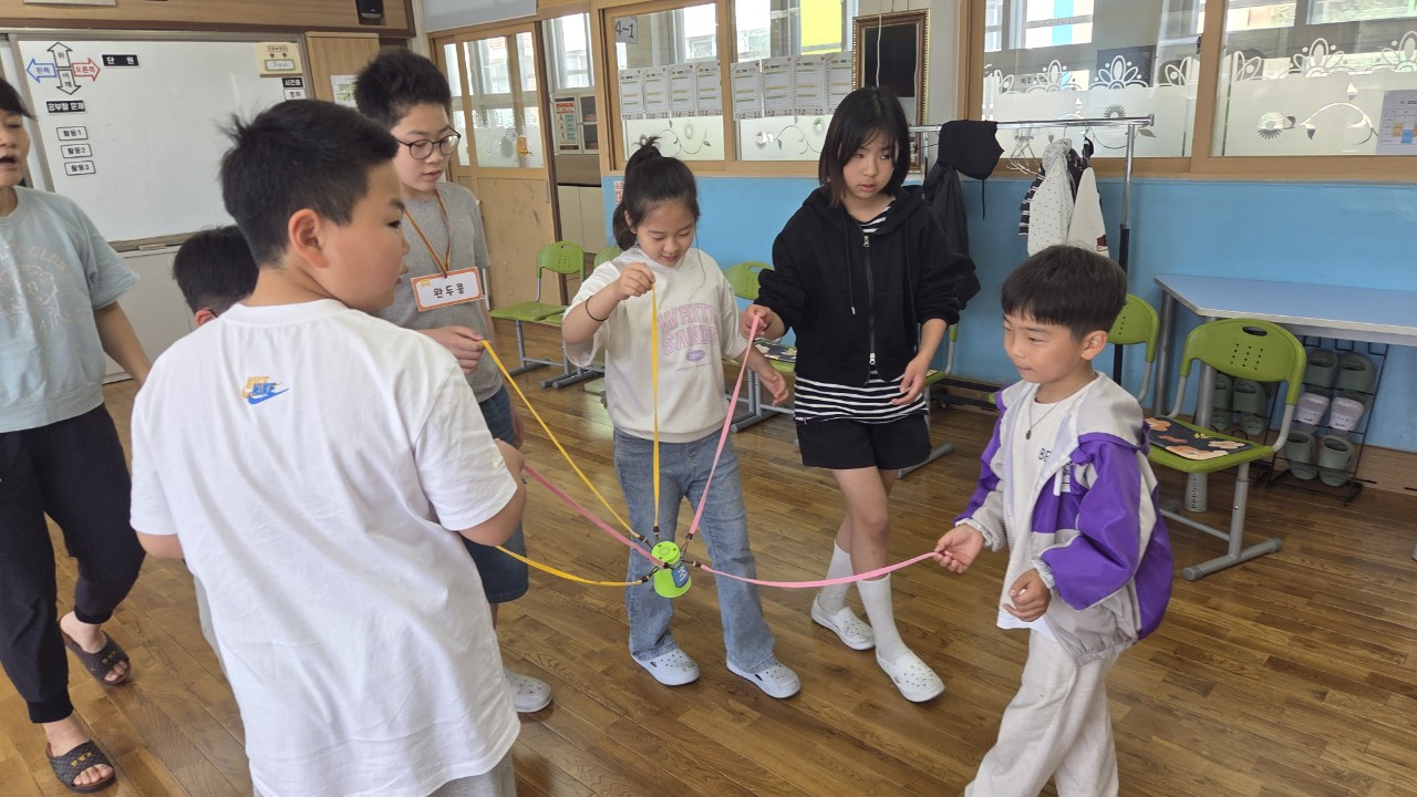 “84년의 역사, 우리가 잇는다!”  한림초, 학생 주도 개교기념 축제 개최 - 관련이미지3