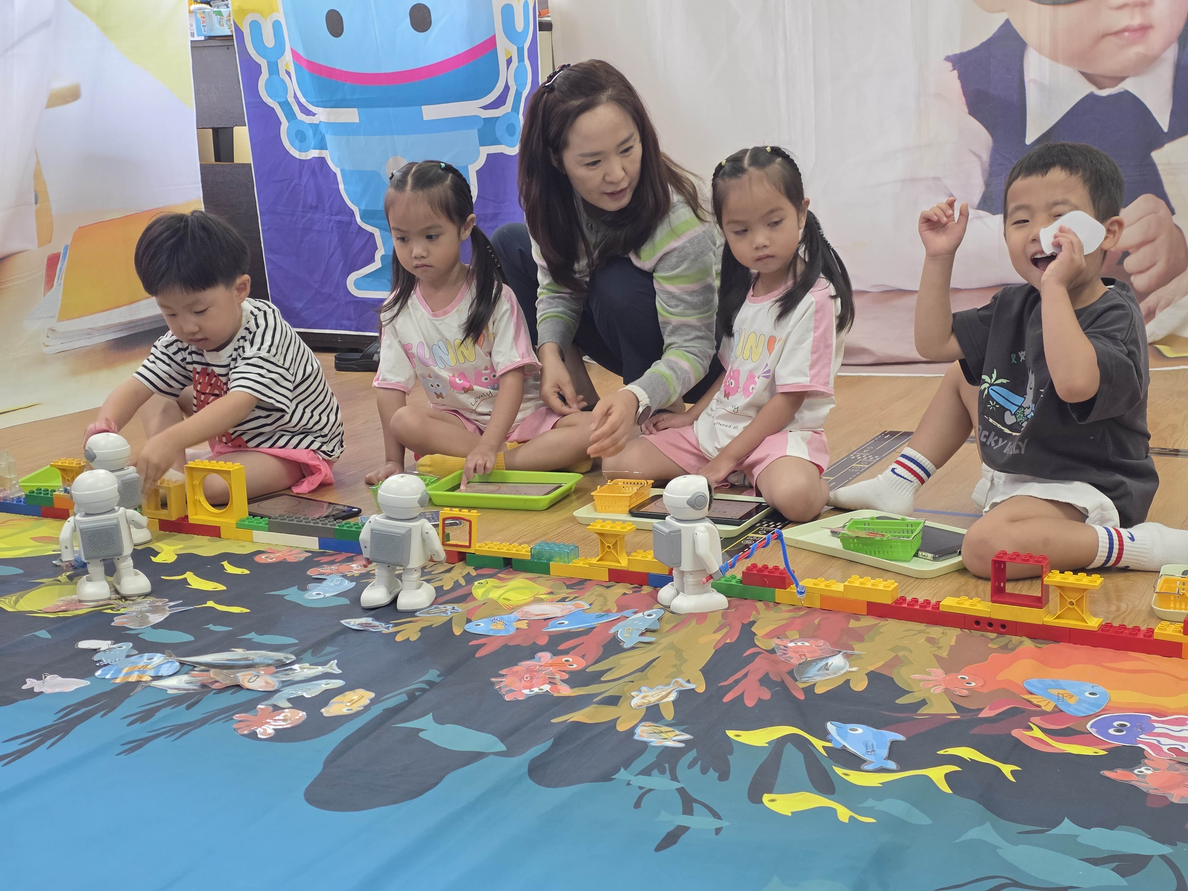 합천유치원『신나는 로봇 체험 Festival』개최 - 관련이미지1