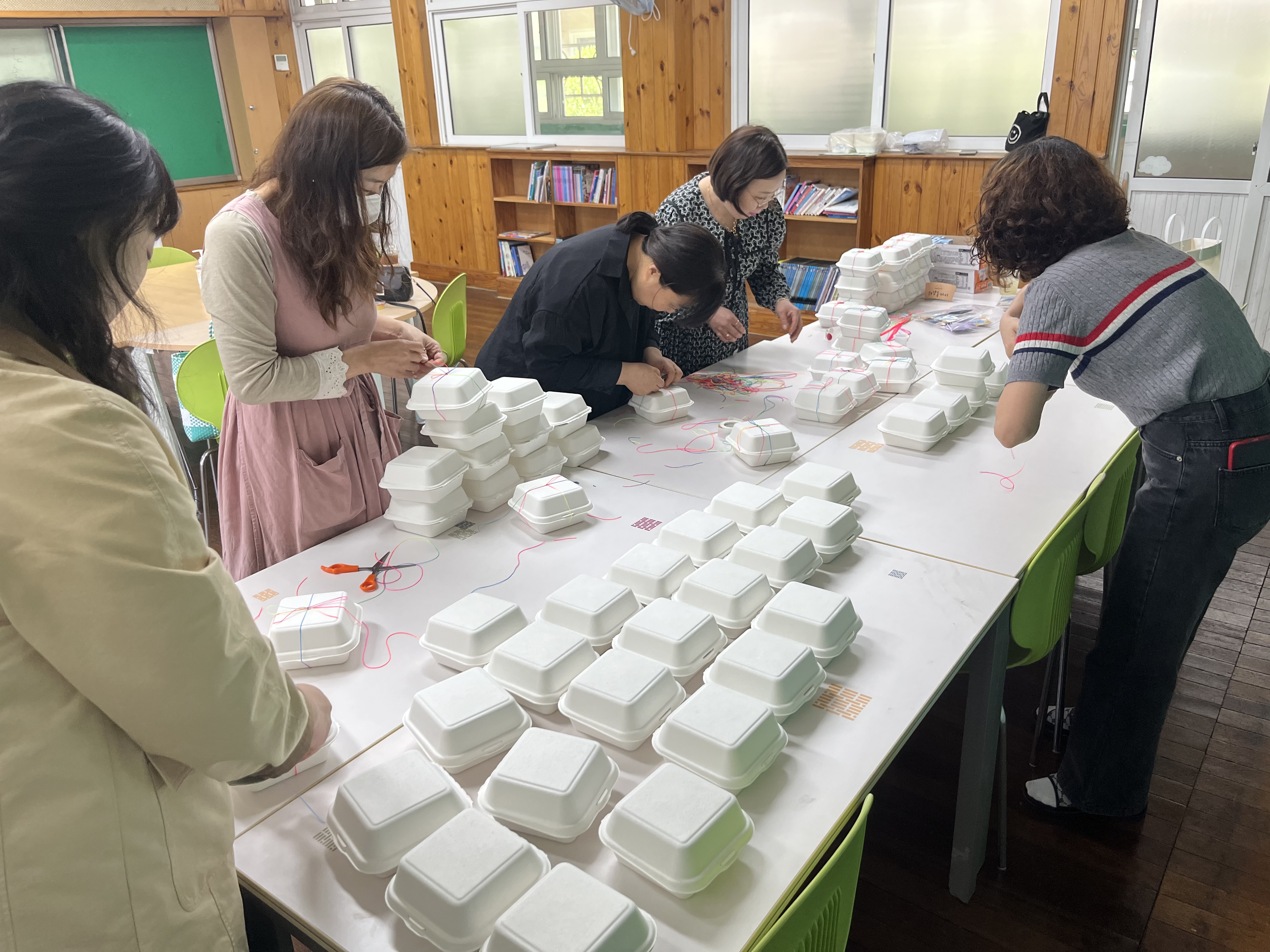 삼천포초등학교 어린이날 행사 사진 (1).jpg