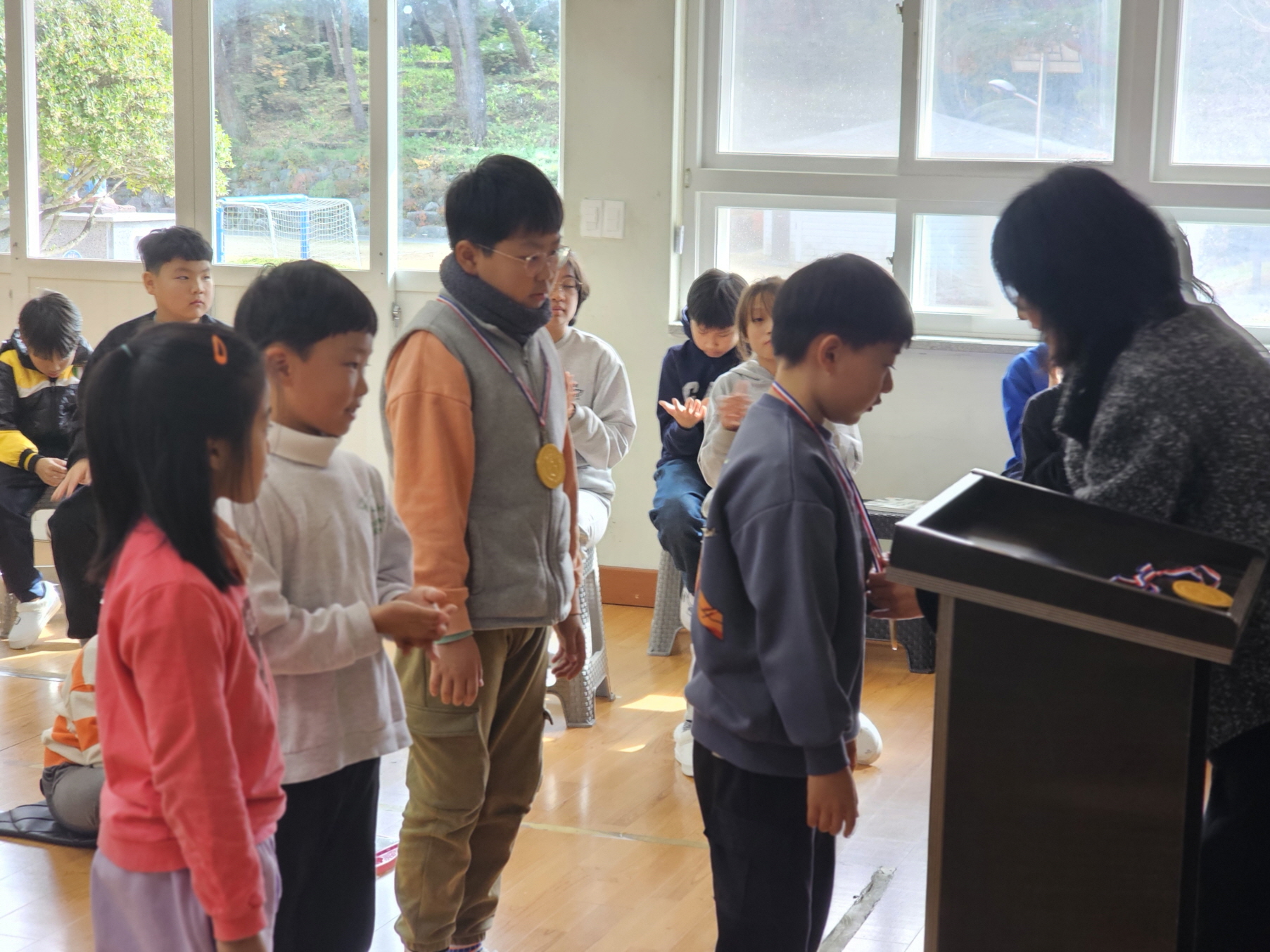 백전초 *(교내 독서 골든벨 행사) 백전문고에서 지혜와 열정의 장 마련* - 관련이미지2