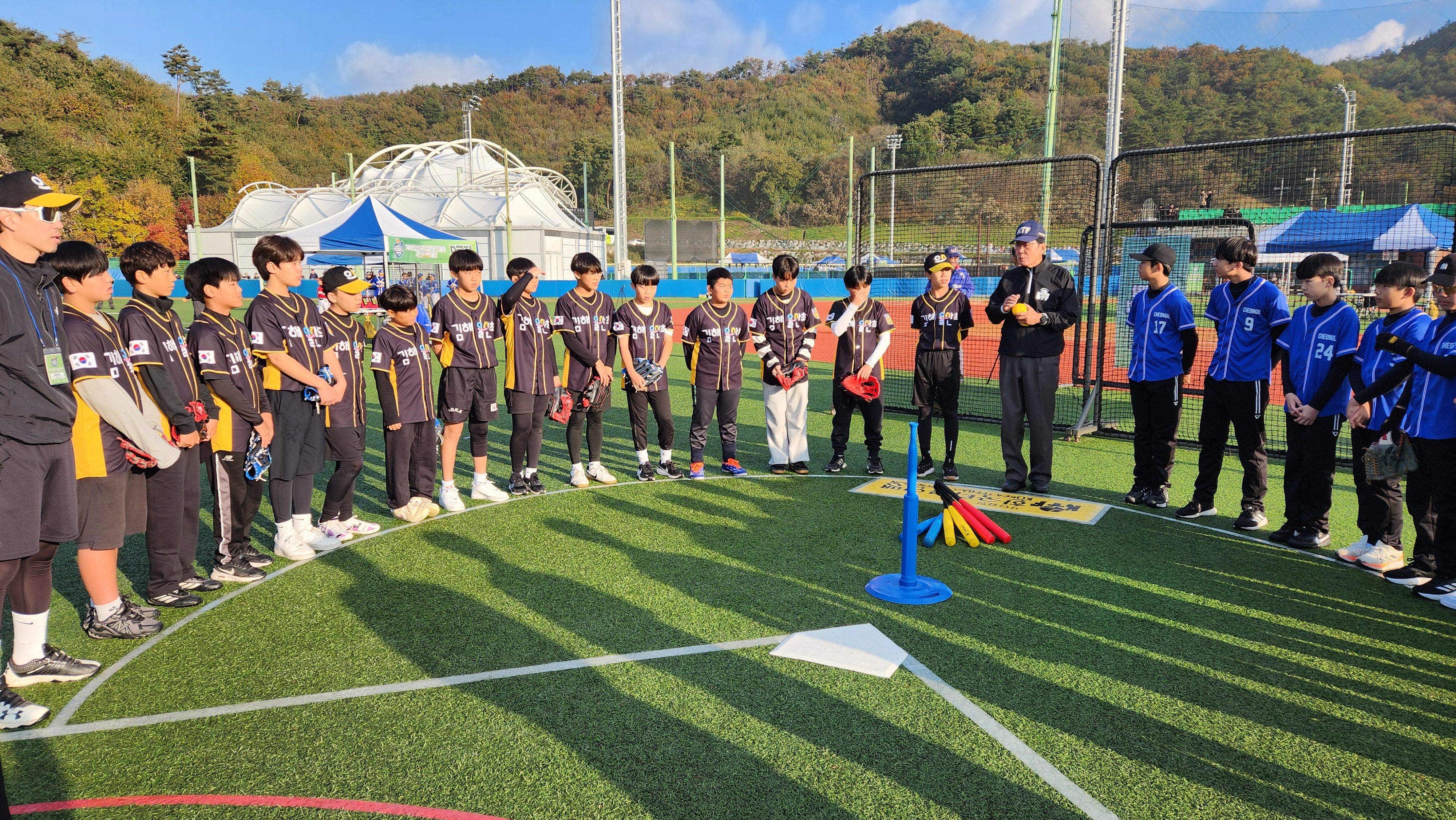김해율산초등학교, 전국학교스포츠클럽 축전 티볼대회 3위 쾌거 - 관련이미지2