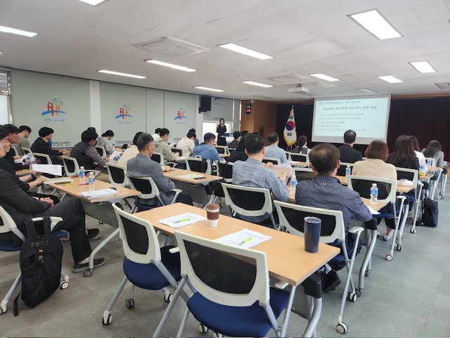 2025. 학교폭력 업무담당자 및 전담 조사관, 학교폭력대책심의위원 역량 강화 연수 사진(2-2).JPG
