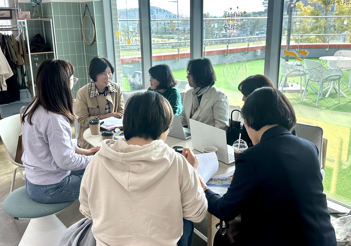 밀양교육지원청, 특수학교 대상 학교폭력 및 디지털 성범죄 예방교육‘존중의 약속 만들기’운영 사전 방문 컨설팅 실시 - 관련이미지1