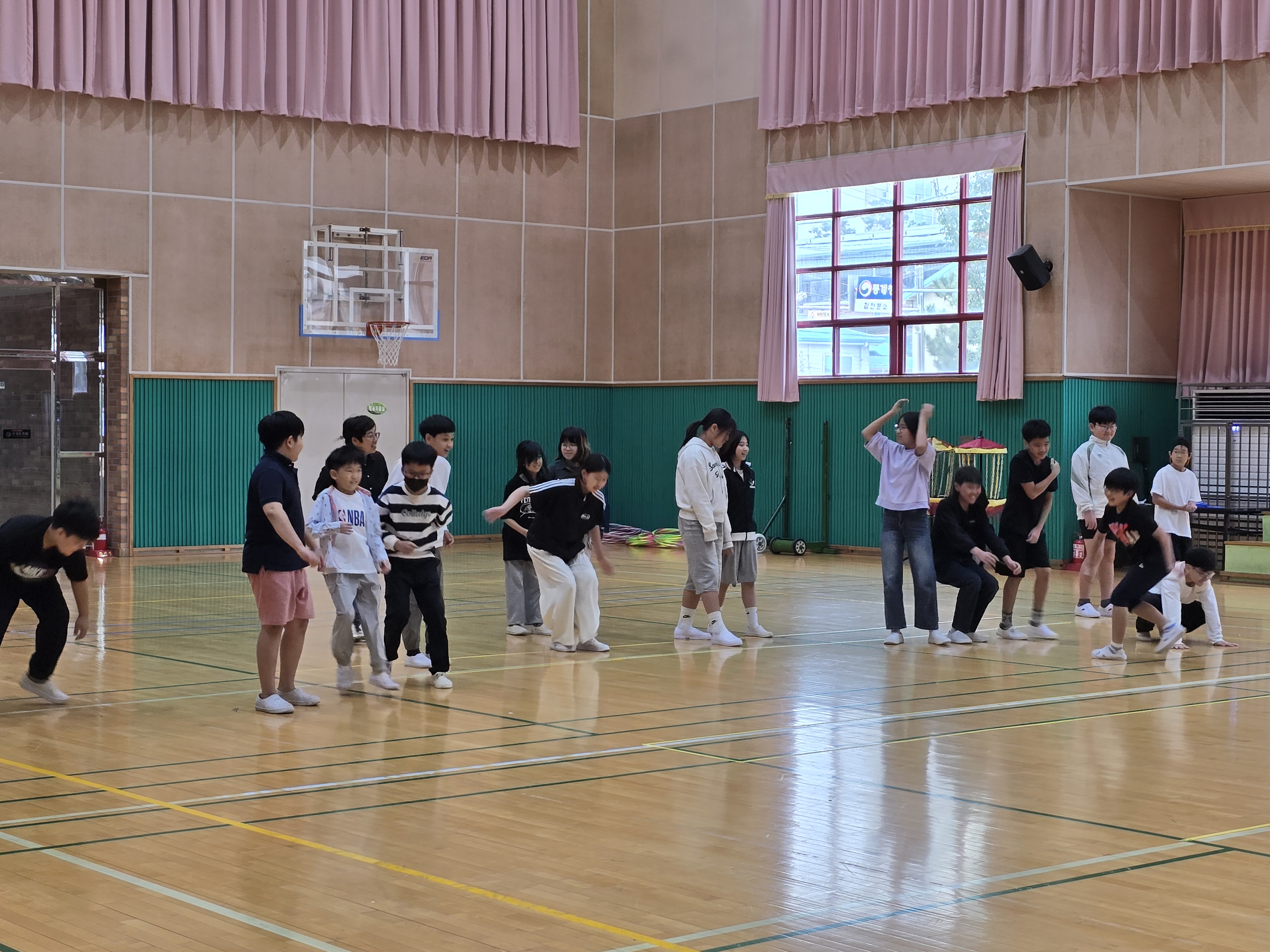 남정초, 특색교육‘전래놀이 챌린지’로 협동심과 배려심 키운다! - 관련이미지1