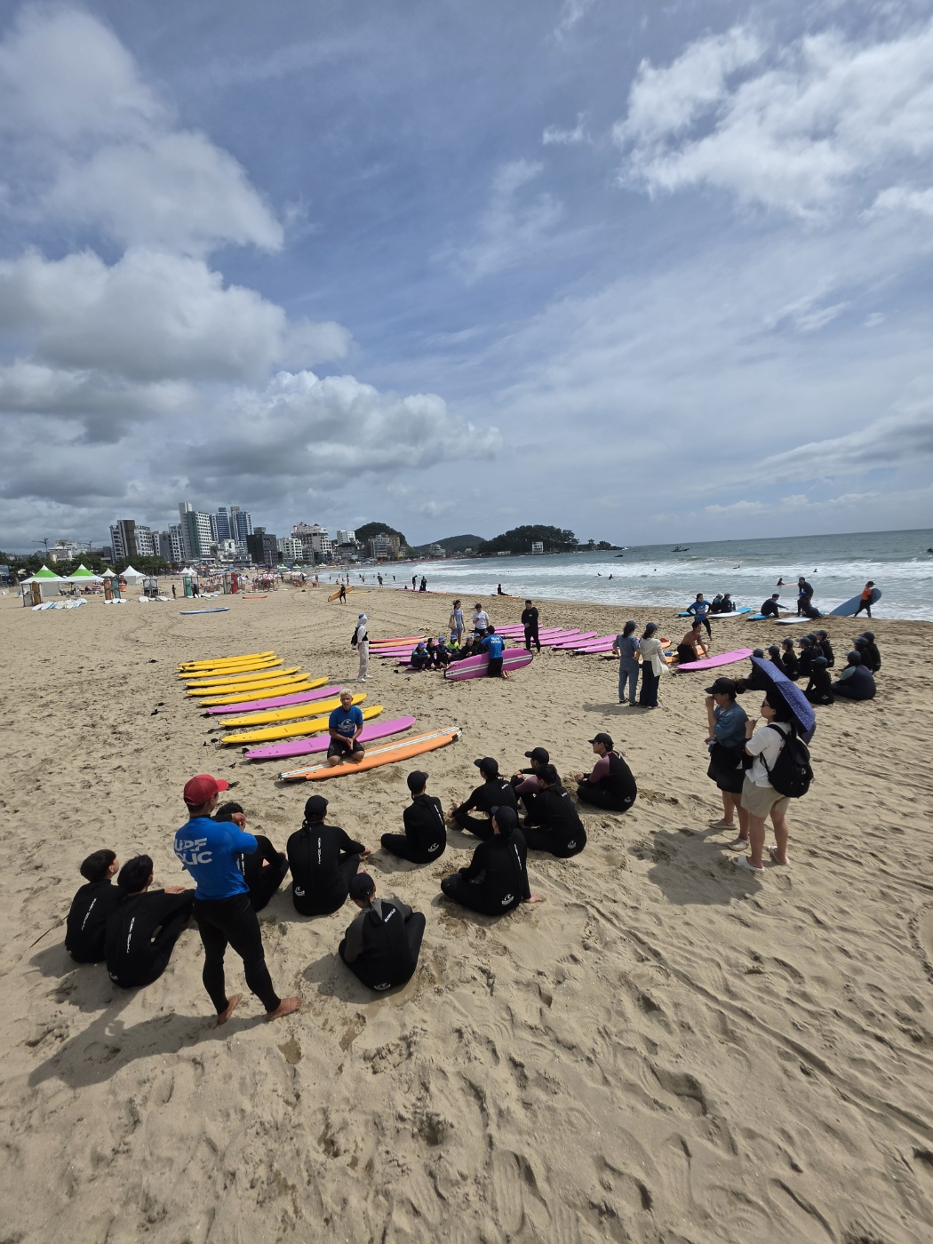 밀양중학교, 2026학년도 교육복지우선지원 공동사업 친구애(愛)발견 ‘ 친구와 함께한 특별한 하루, 해양스포츠체험 ’참여 - 관련이미지1