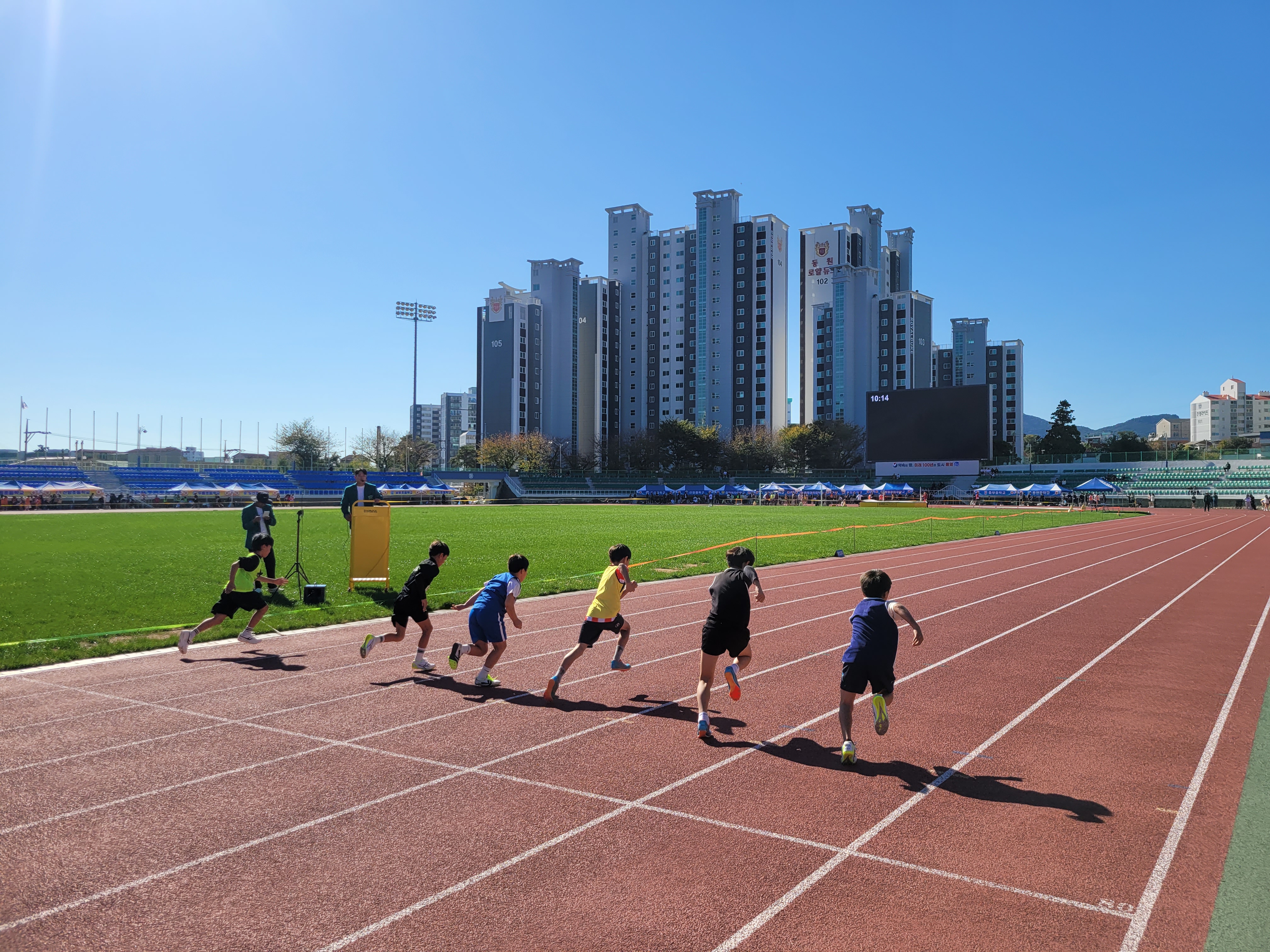 통영교육지원청, 2025. 교육장배 및 제40회 회장기 타기  초·중학교 육상대회 성황리 개최 - 관련이미지1