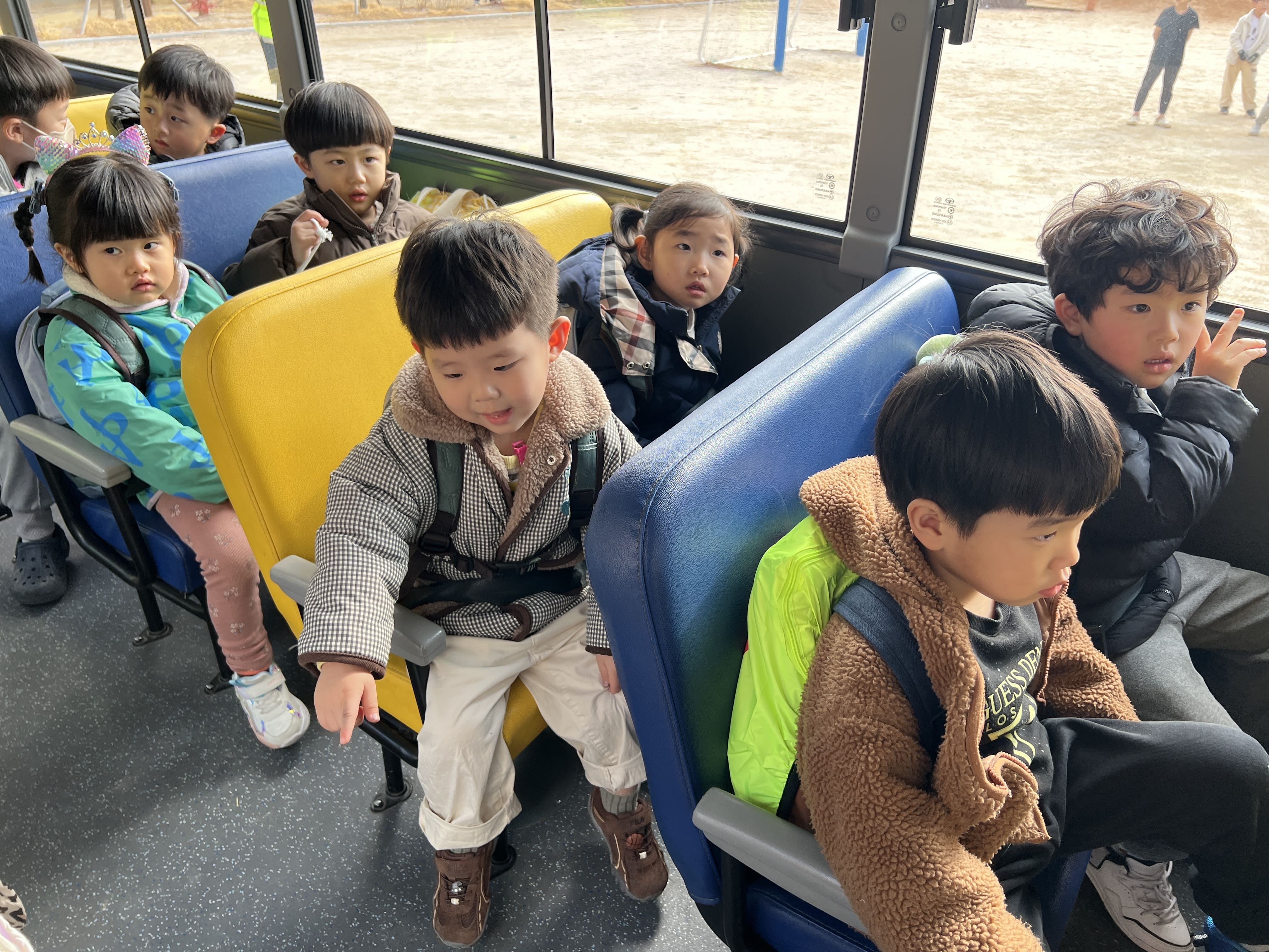 오봉유치원, 2026. 신학기 등하원 안전교육 실시 - 관련이미지2