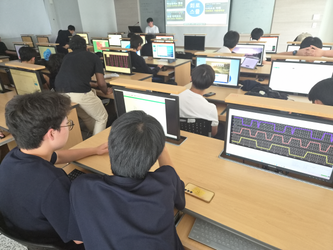 김해고, 대학의 전문성을 학교 교육과정에 담다 - 관련이미지1
