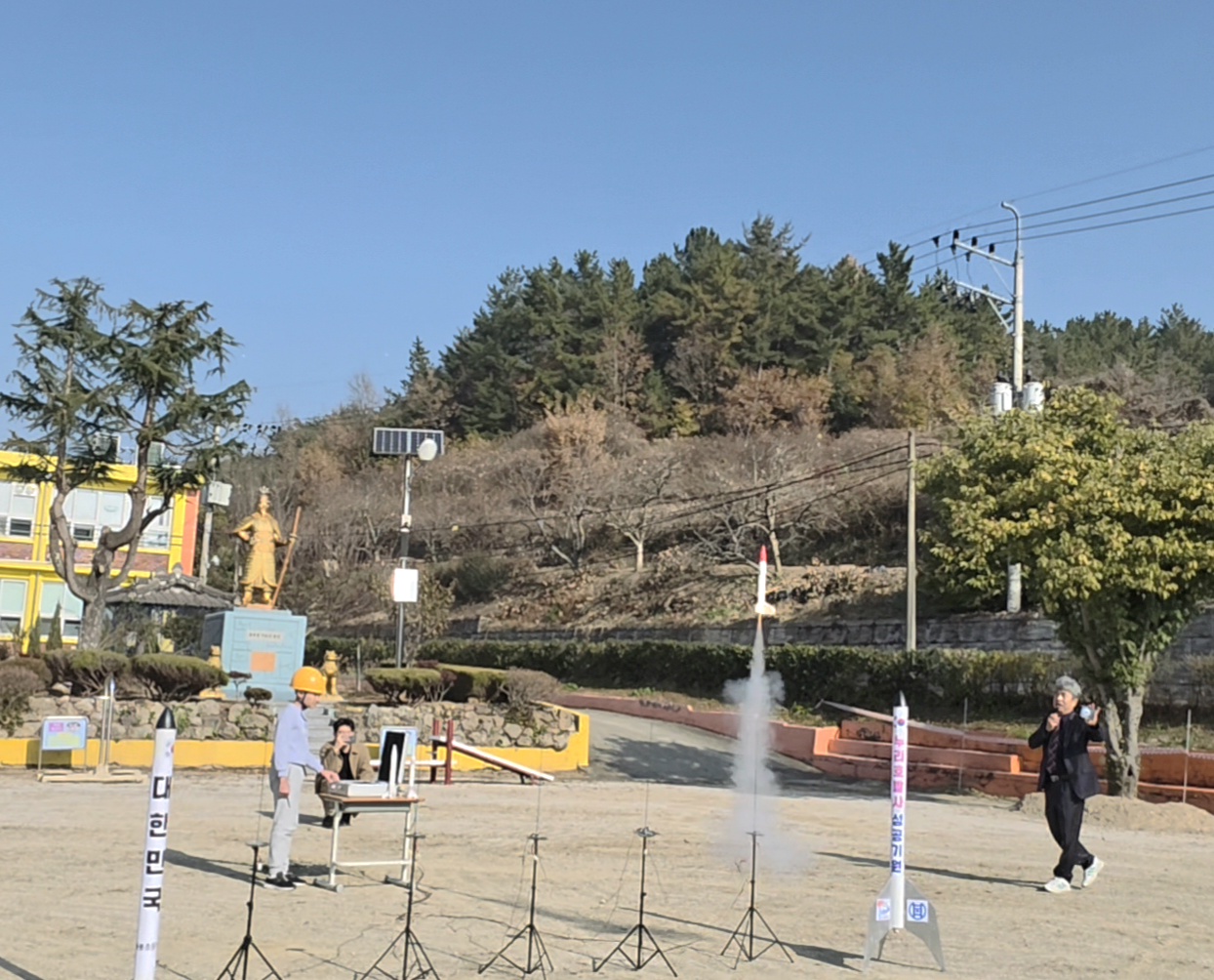 사봉초등학교, 누리호와 함께 우주를 향한 꿈을 쏘아 올리다! - 관련이미지3