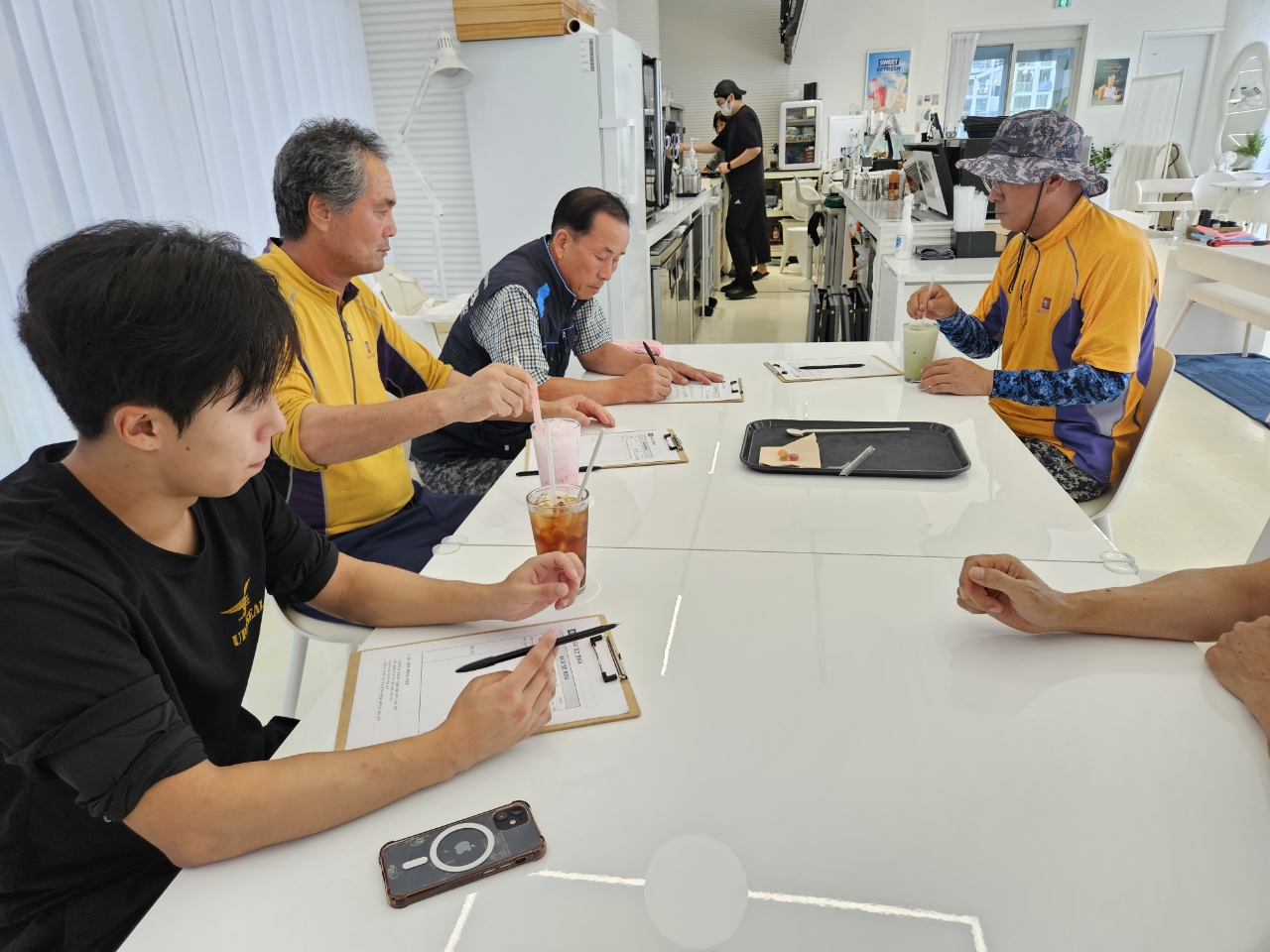 통영교육지원청, 학교 시설지원 일용직 근로자 대상 안전보건 간담회 가져 - 관련이미지3
