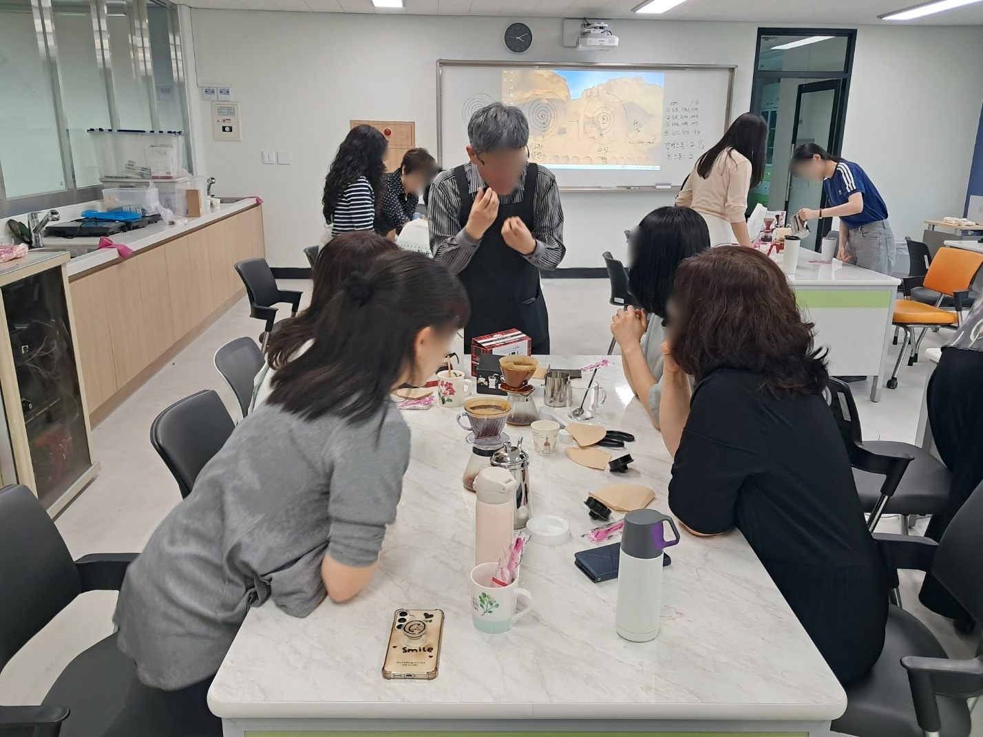 진주중앙고, 커피향 가득한 교사 연수 열려 - 관련이미지2