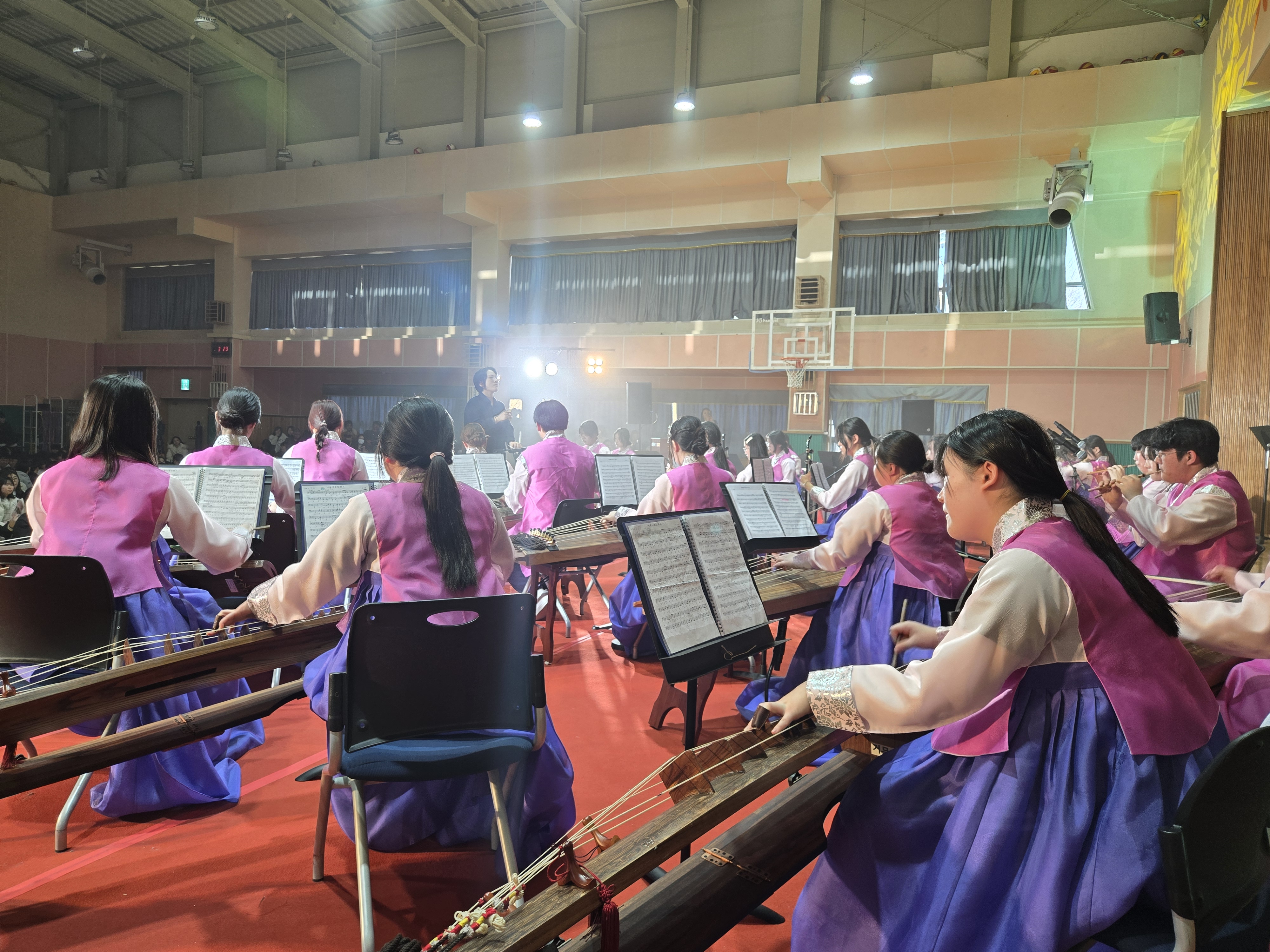 김해제일고, 국악 연주의 향기를 사람의 인생으로 - 관련이미지2
