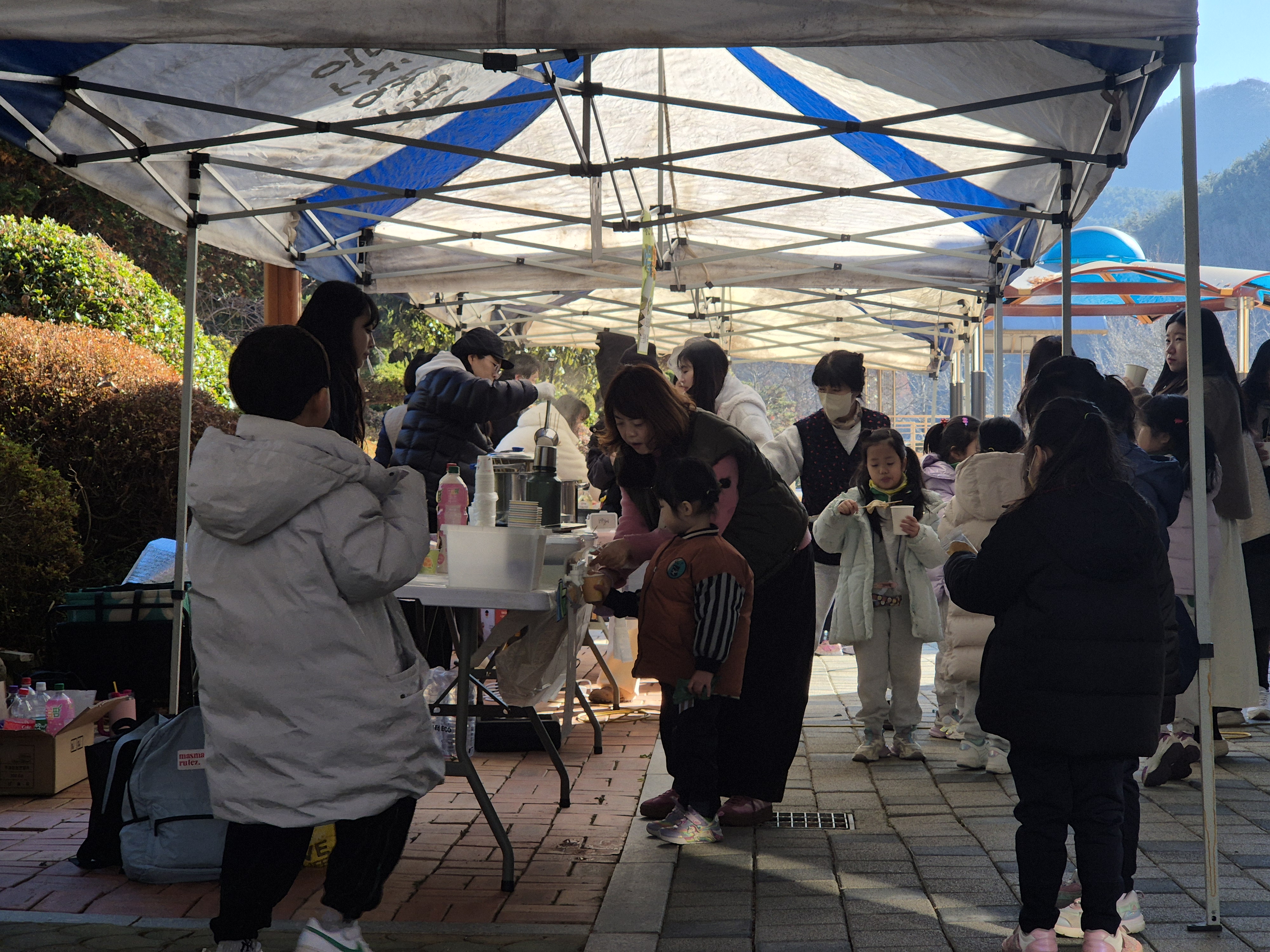 이반성초등학교병설유치원, 겨울간식 놀이 및 수건 나눔 프로젝트 활동 - 관련이미지3