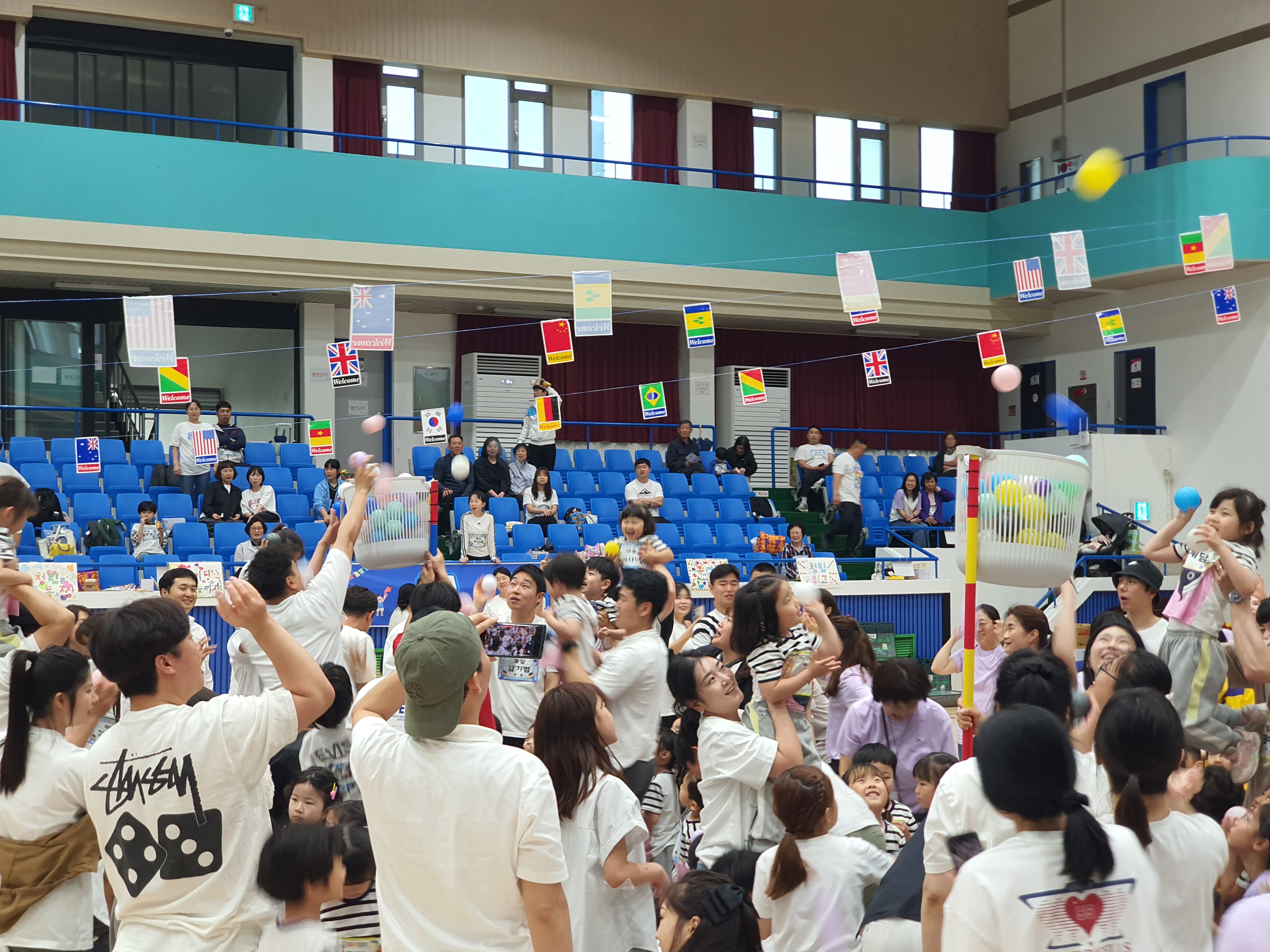 “으라차차!! 함께 뛰며 웃어요!” 합천유치원 한마음 가족 운동회 성료 - 관련이미지3