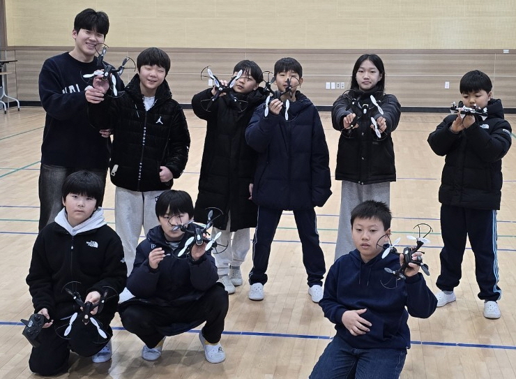 함양 금반초, 교육기부로 하늘을 날아 오르다! - 관련이미지1