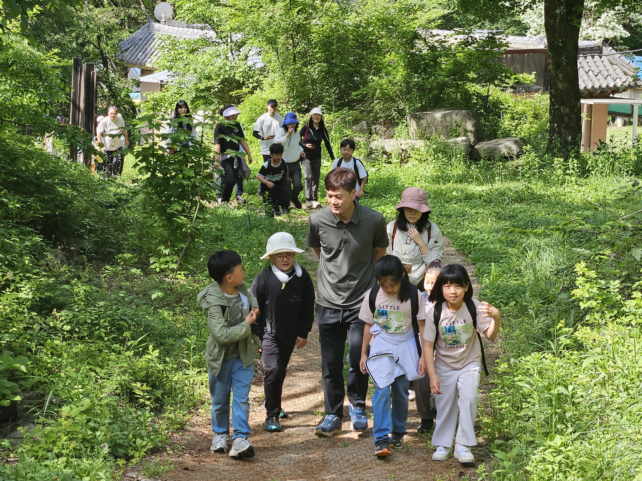 백전초, 백운산 숲길에서 교육공동체 함께 걷다 - 관련이미지2
