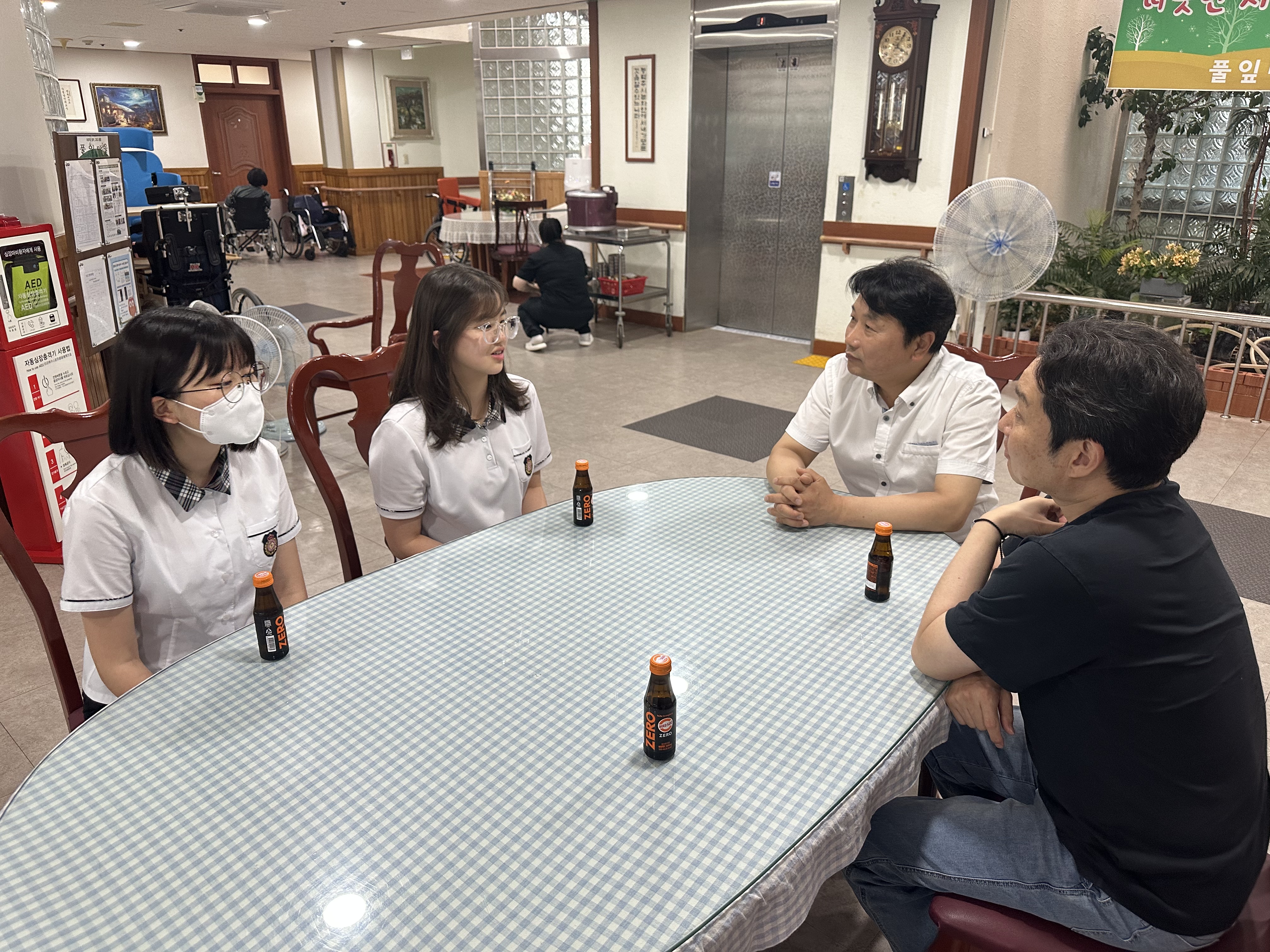 마산무학여고 학생들의 풀잎마을 방문 이야기 - 관련이미지2