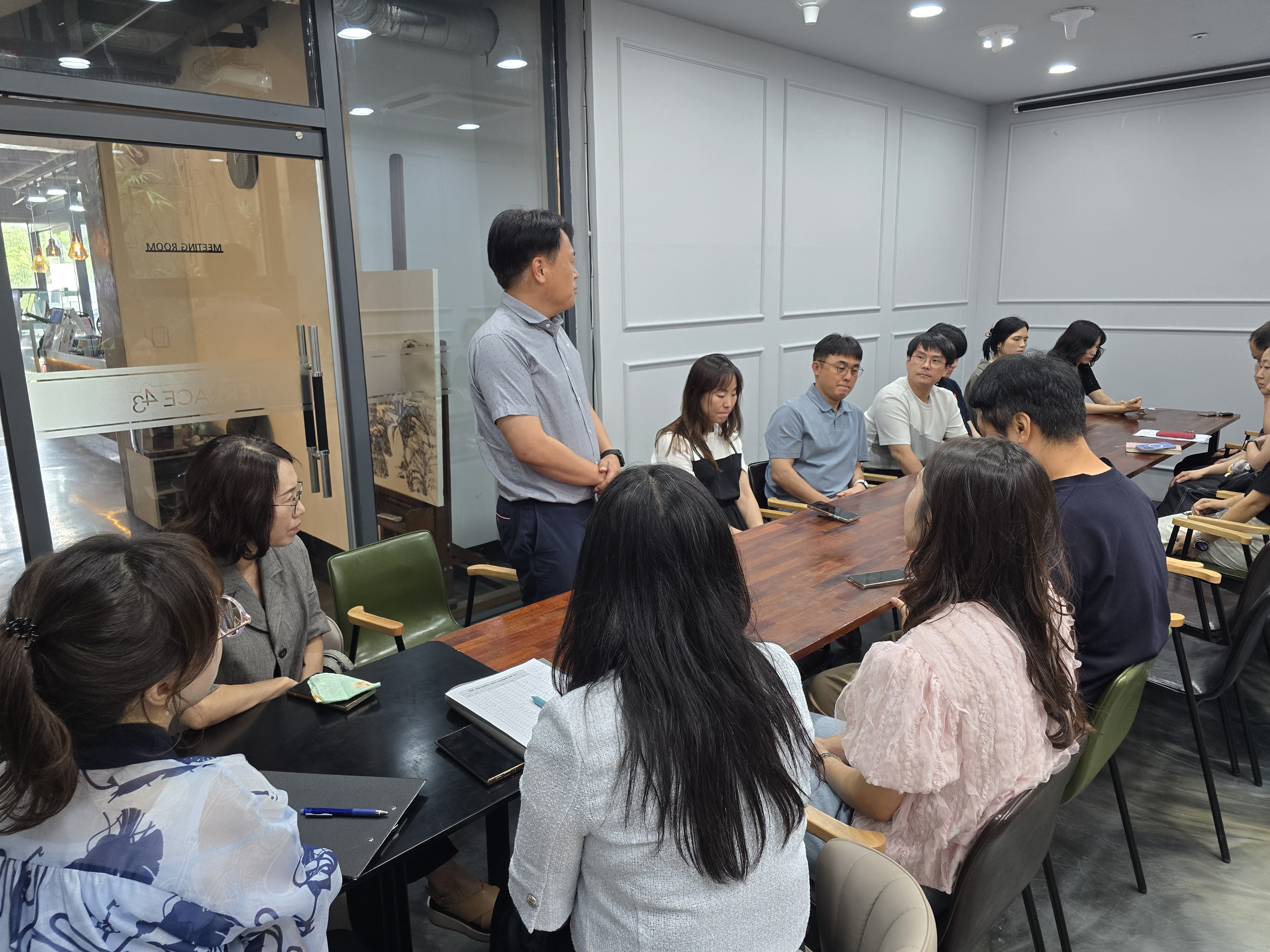   "따로 또 함께"실천하는 교사들의 만남 - 관련이미지1