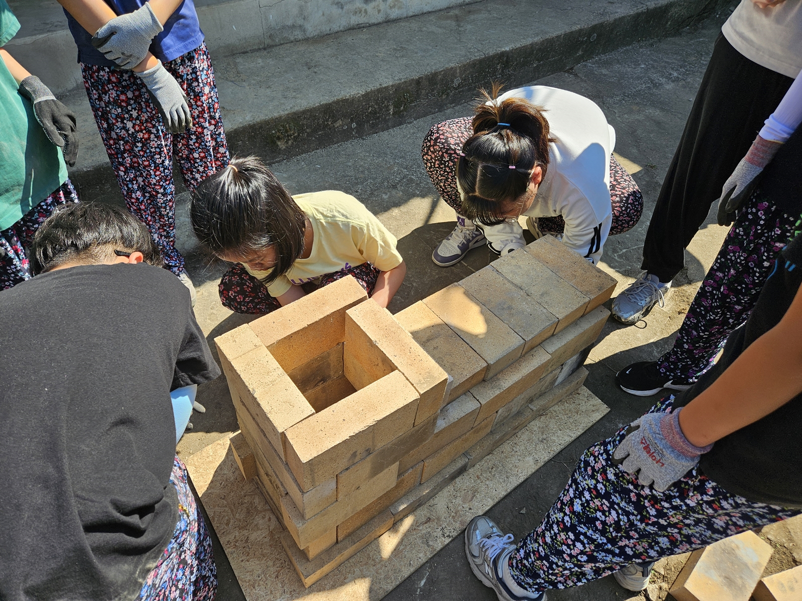 백전초등학교, 몸으로 건축하고, 함께 마을을 잇다(백전초, ′태어난 김에 마을 일주‵ 열 번째 프로젝트 운영) - 관련이미지2