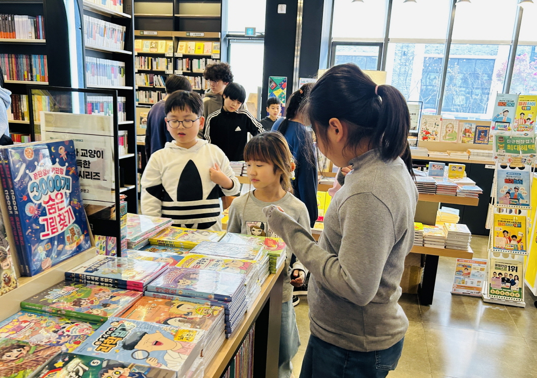 묵계초, 학교도서관 활성화로 경남독서한마당 기관 표창 수상! - 관련이미지2