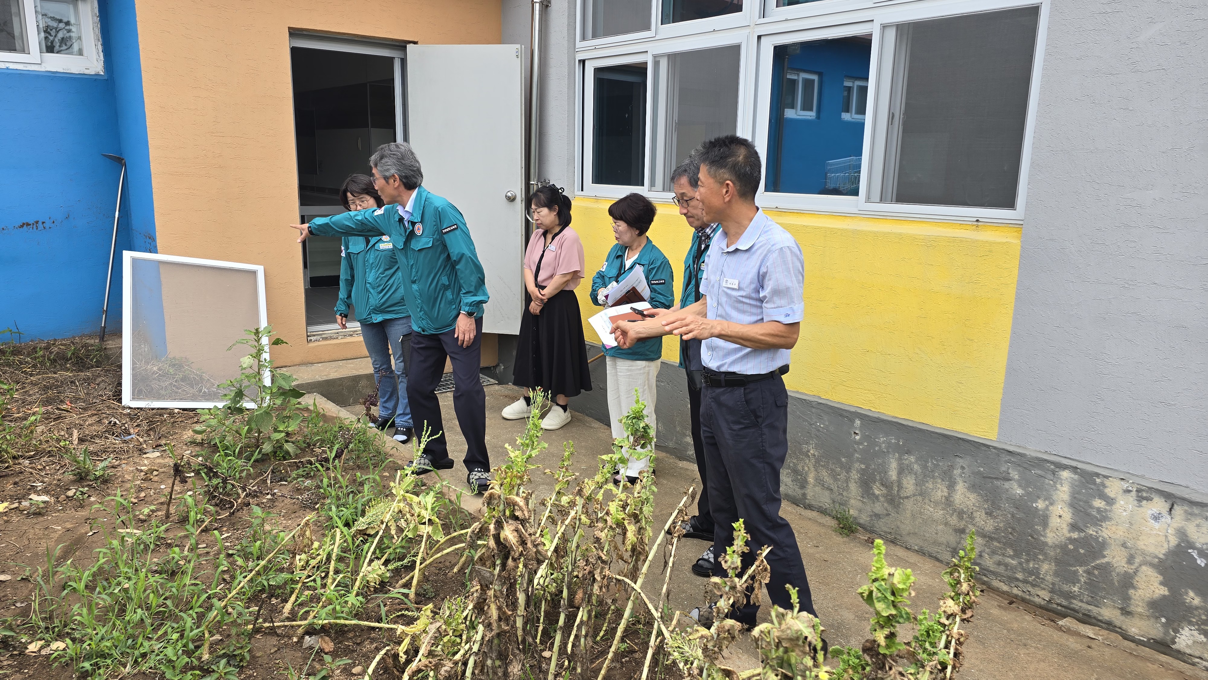 박주용 부교육감, 거제 수해학교 개학 준비 점검 - 관련이미지1