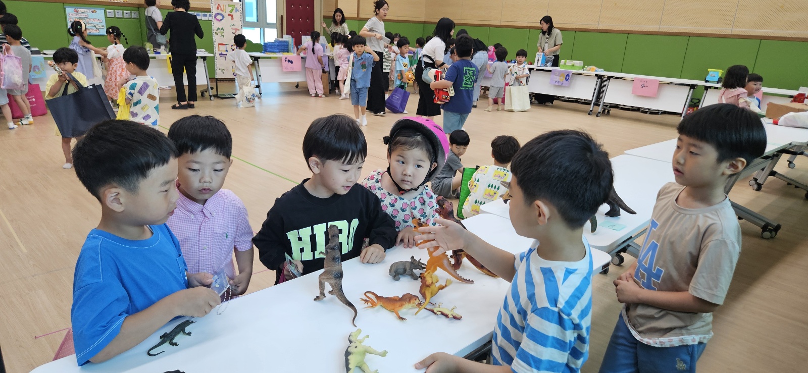 삼천포유치원, 지구는 우리가 지킨다 ‘지구사랑 초록마켓’아나바다 활동 실시 - 관련이미지3